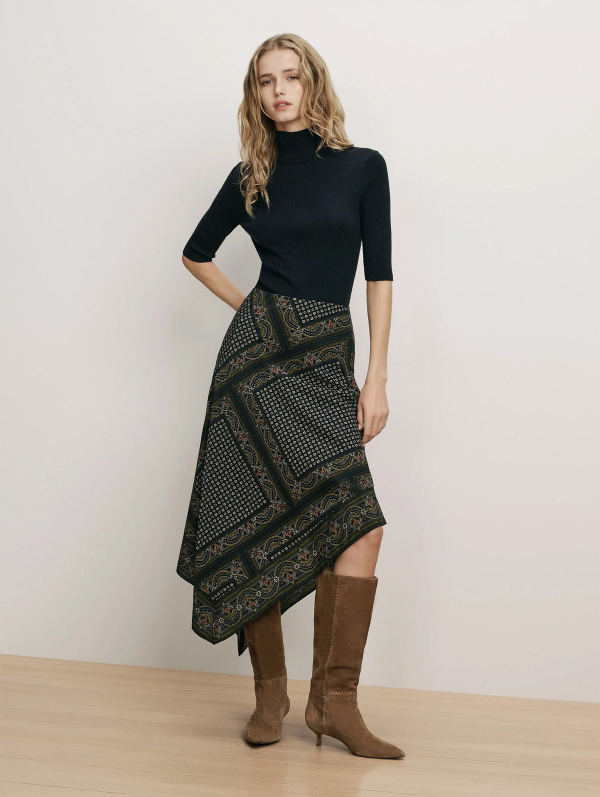 Hartley Skirt in Heritage Navy Multi