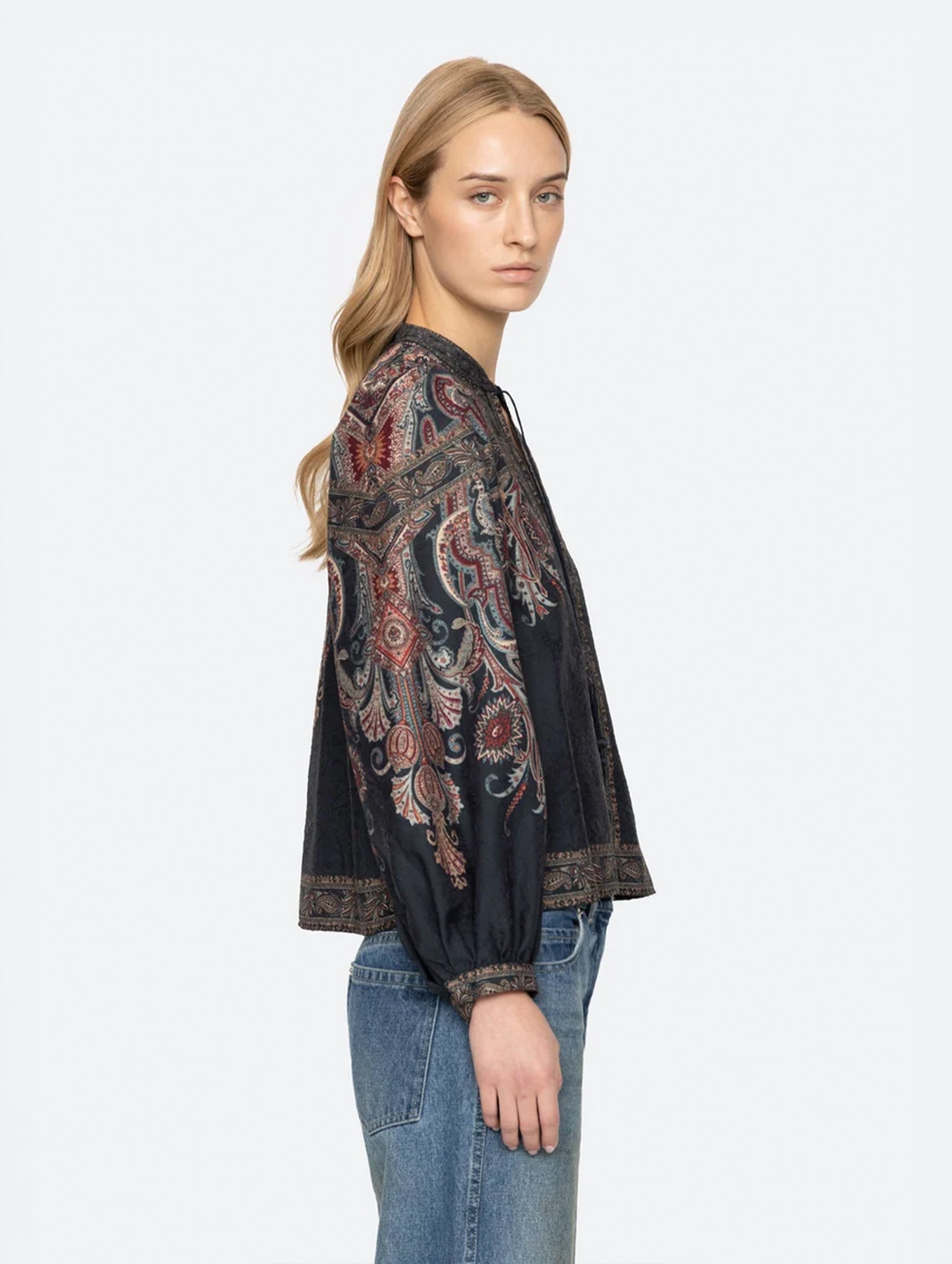 Hyacinth Top in Navy Paisley