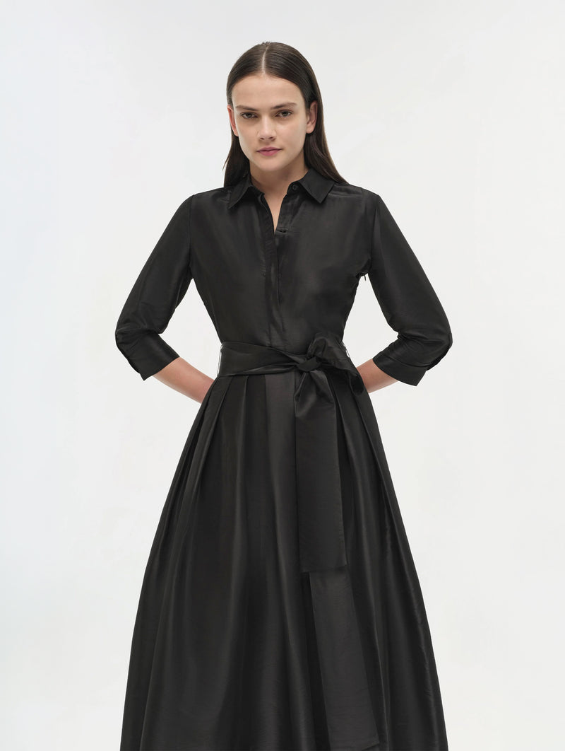 Julip Belted Gown in Black