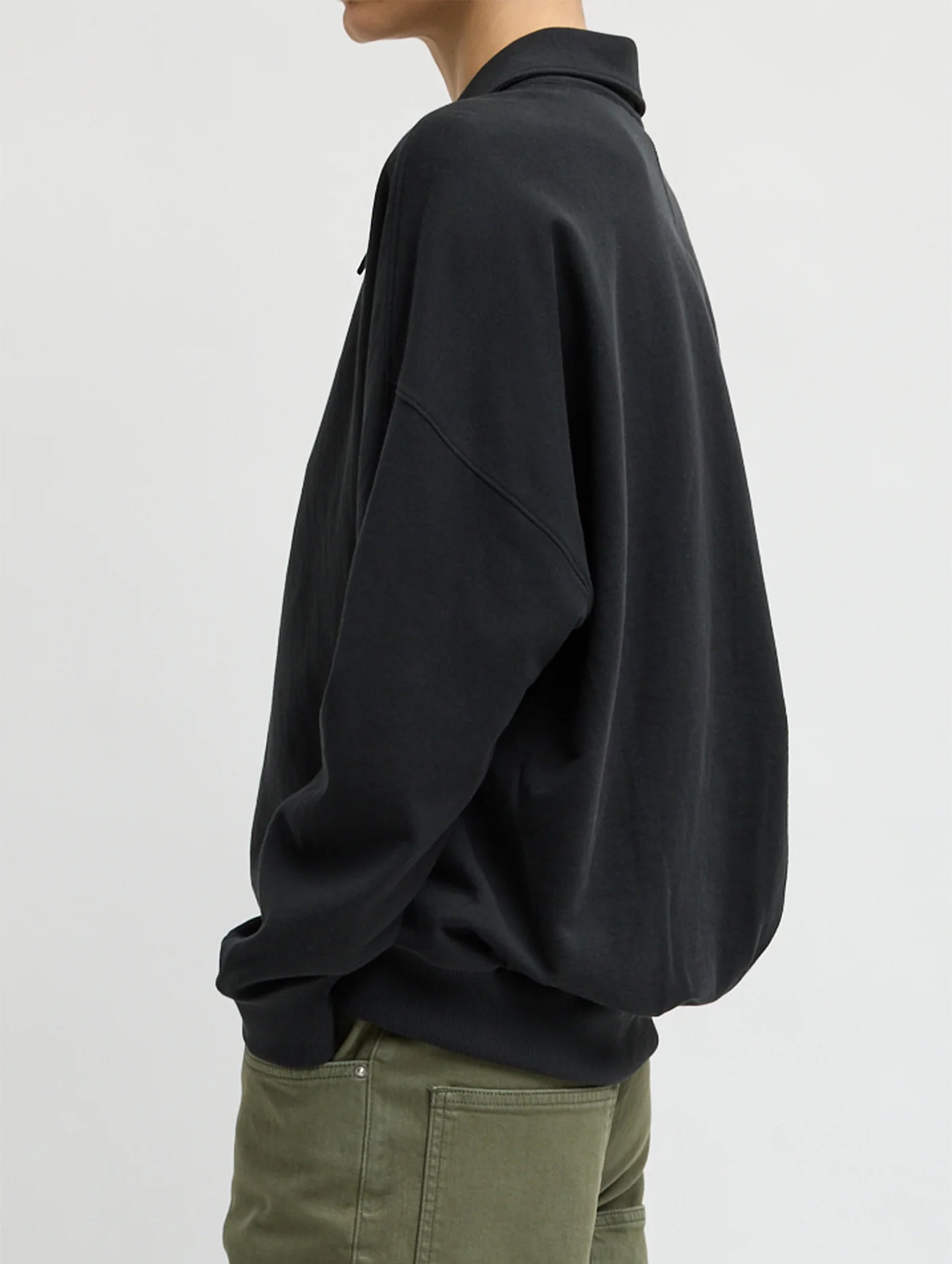Light Weight Sweatshirting Polo Collar Sweatshirt in Black