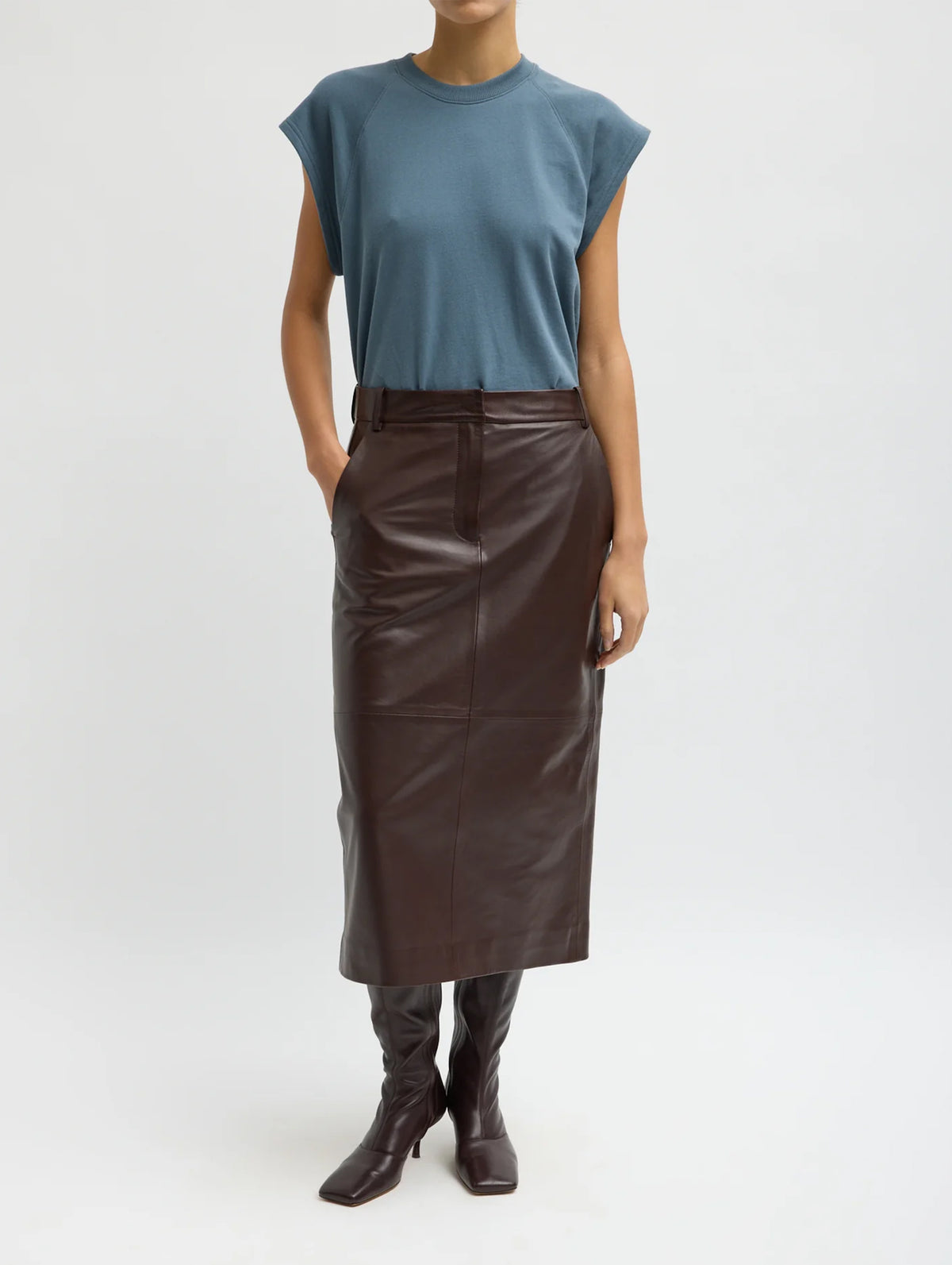 Light Weight Sweatshirting Sleeveless Easy Top in Blue Grey