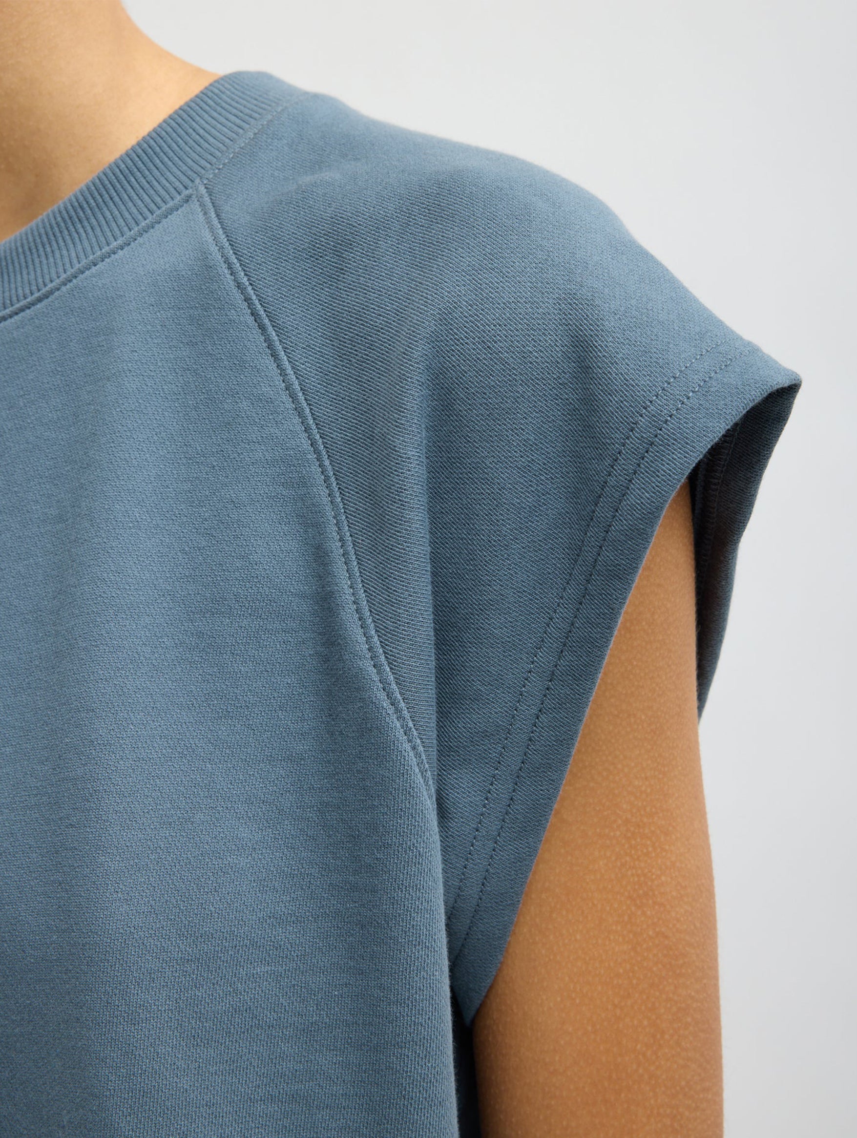 Light Weight Sweatshirting Sleeveless Easy Top in Blue Grey