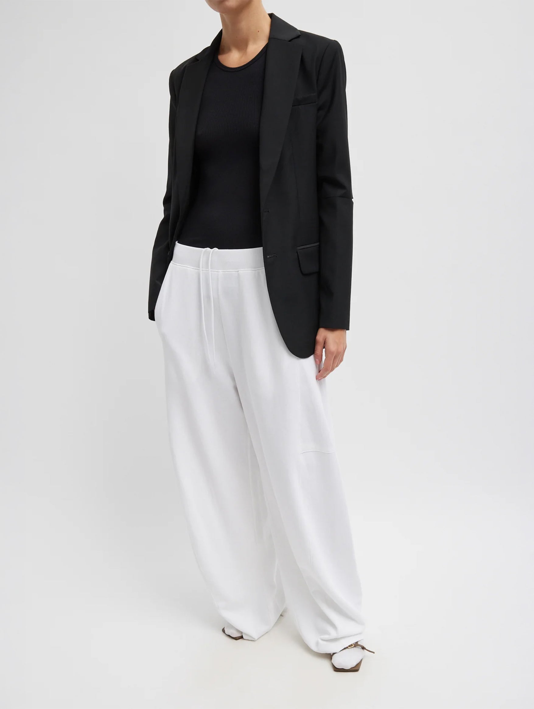 Light Weight Sweatshirting Winslow Pant Short  in White