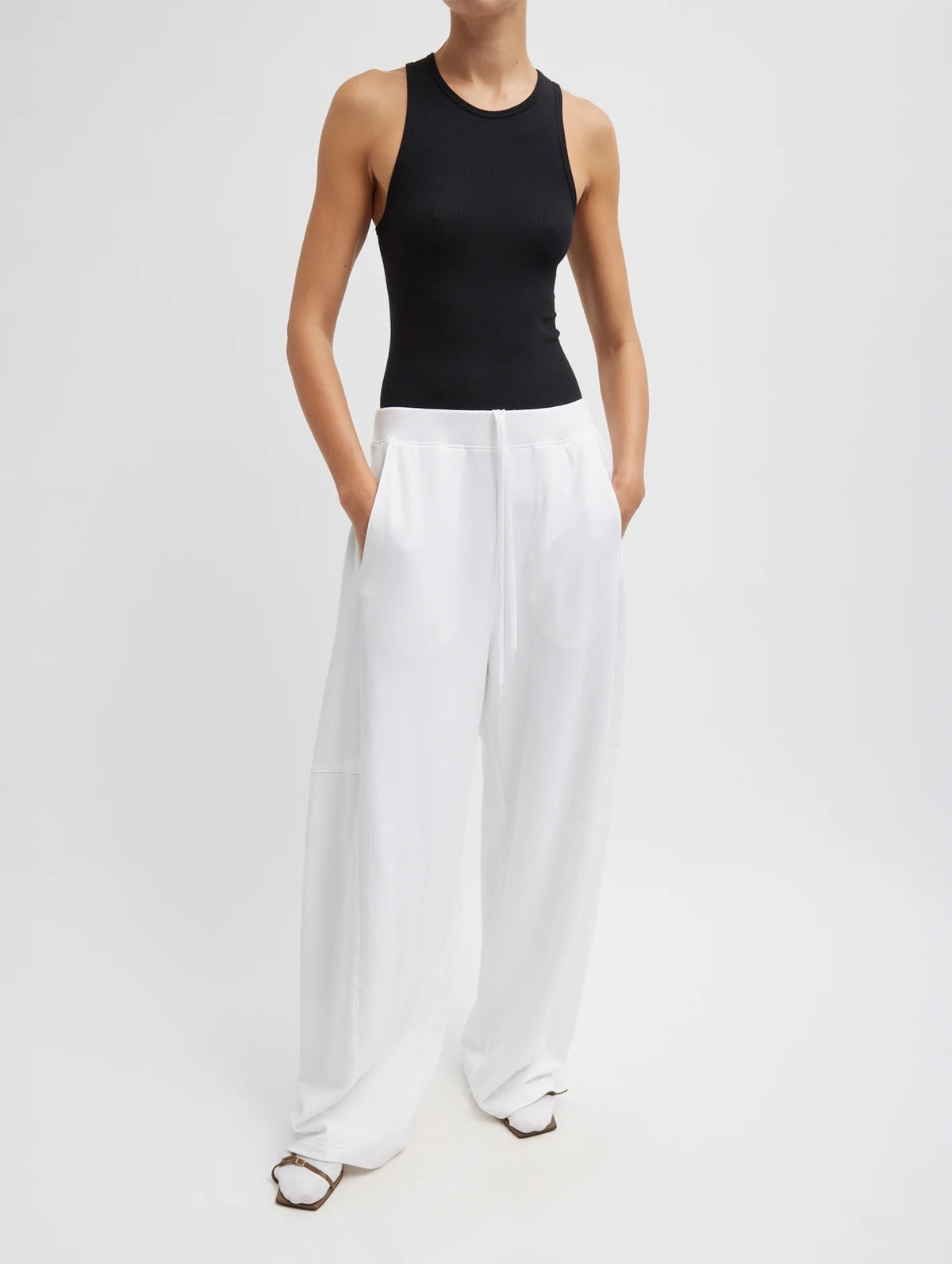 Light Weight Sweatshirting Winslow Pant Regular in White