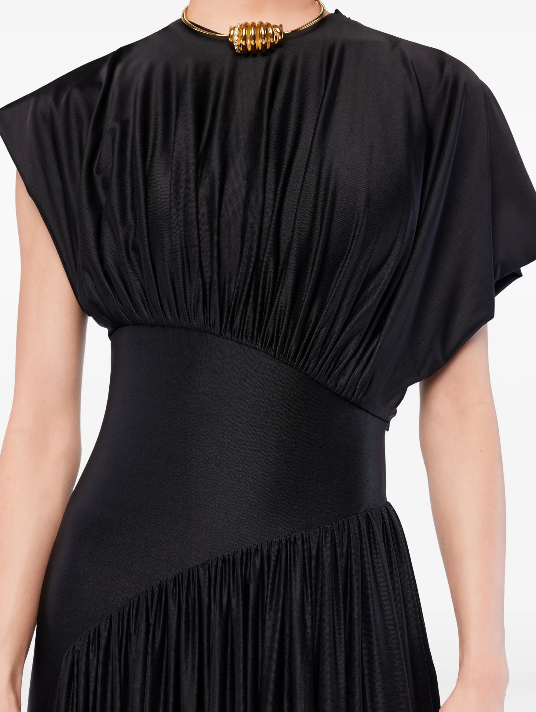 Long Dress With Ruched Details in Black