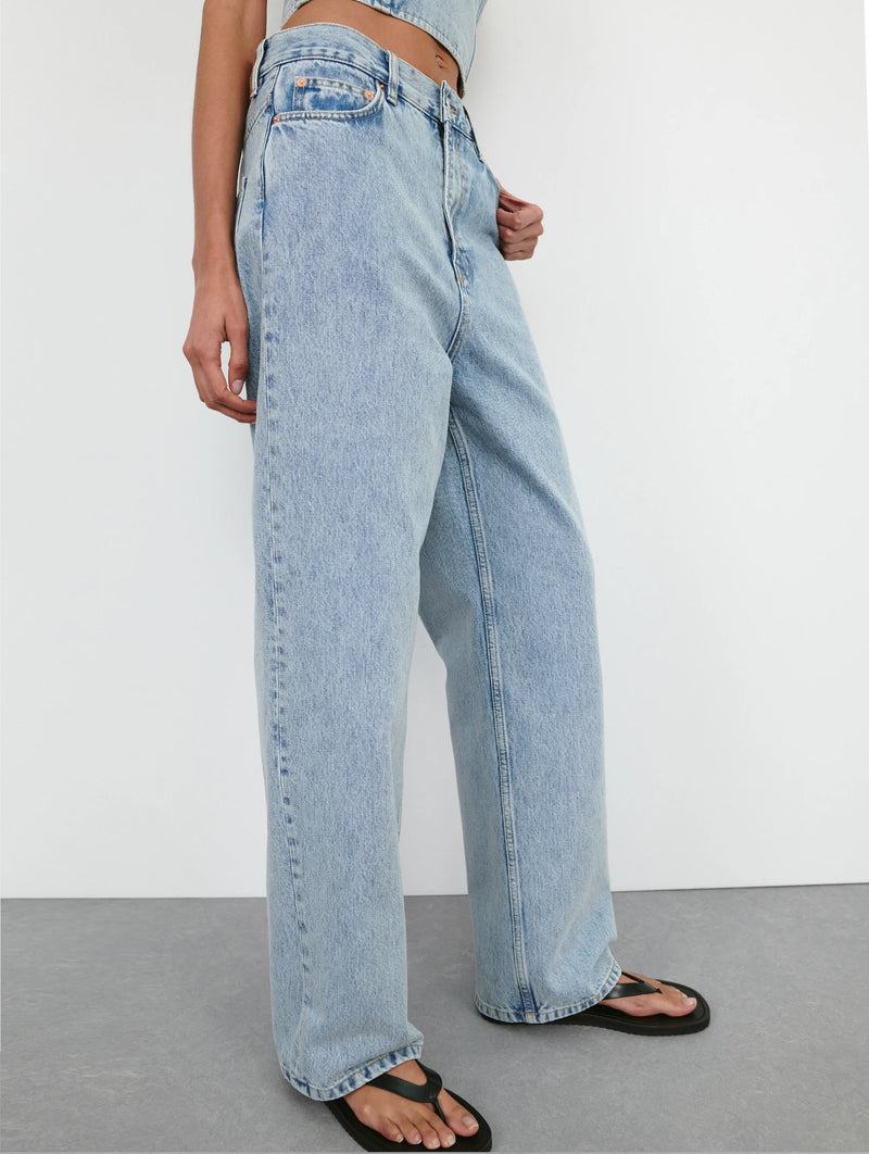 Low Rise Jean in Blue Denim