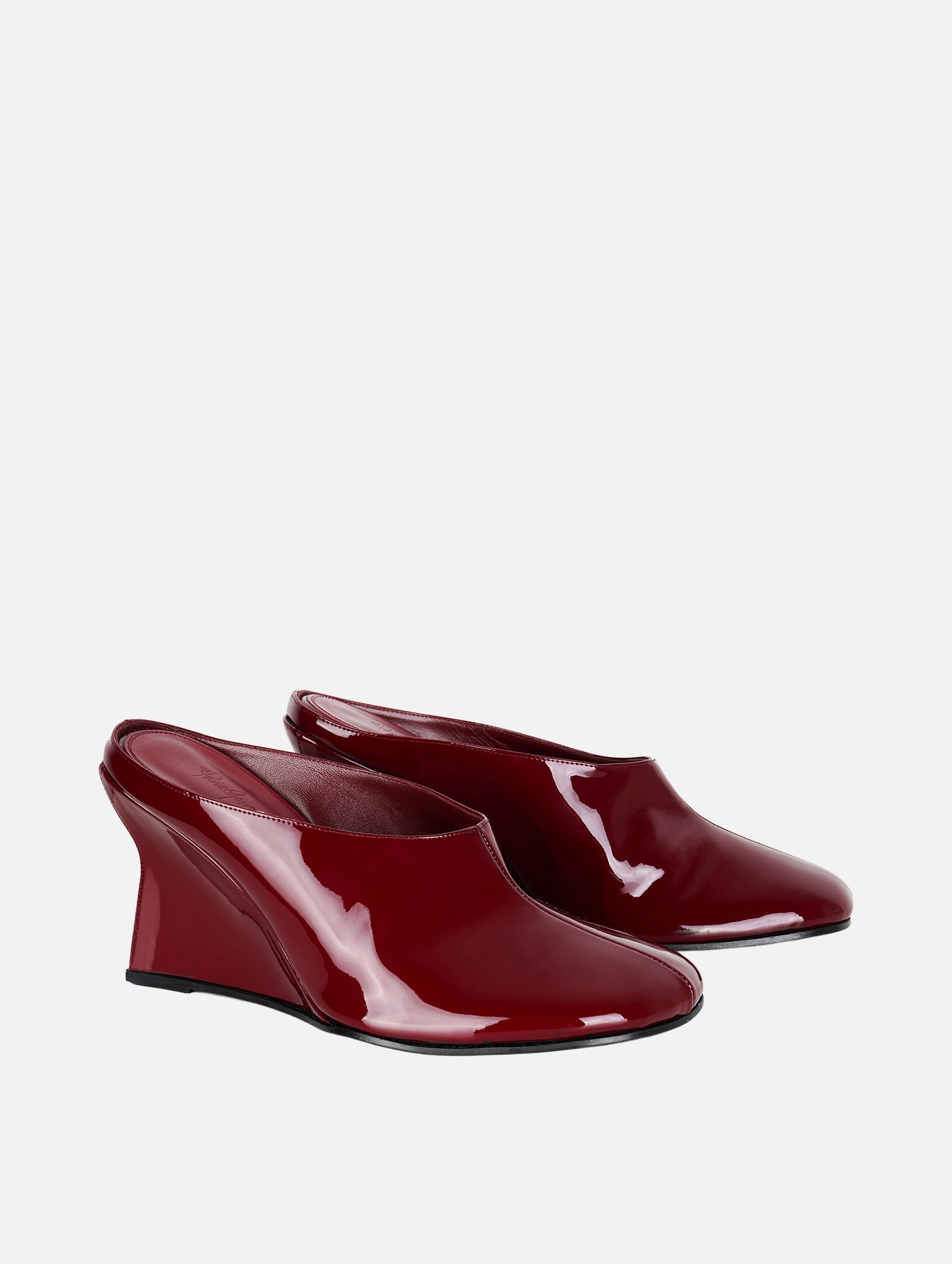 Lucille Mule in Patent Oxblood