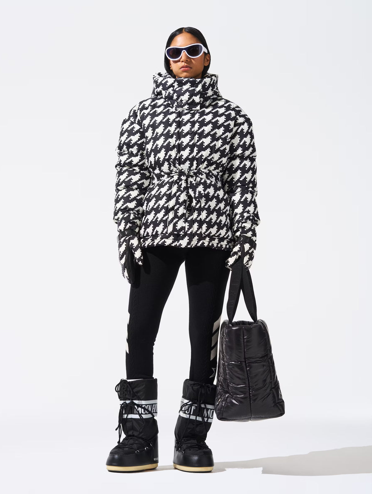 Davos Mitts in Houndstooth