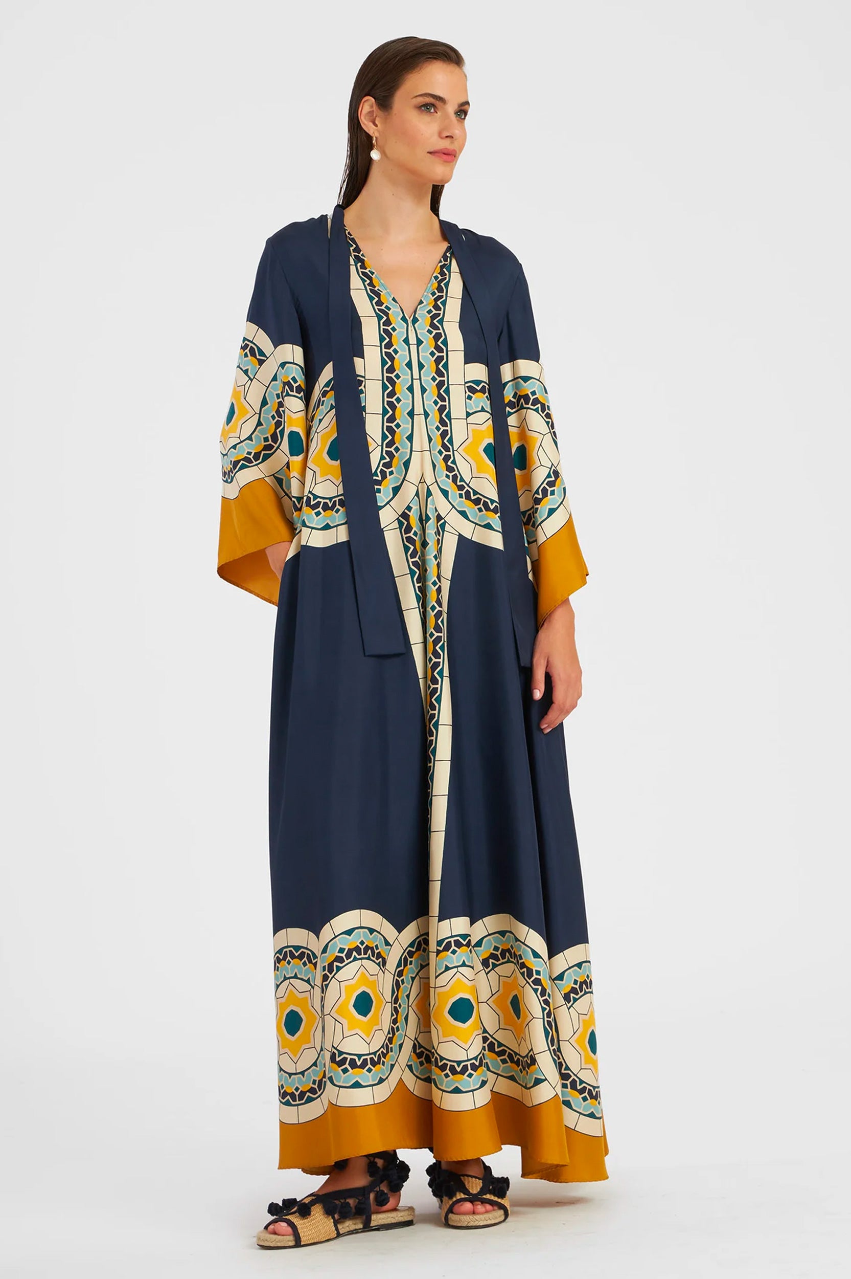 Magnifico Silk Dress in Mudejar Placee