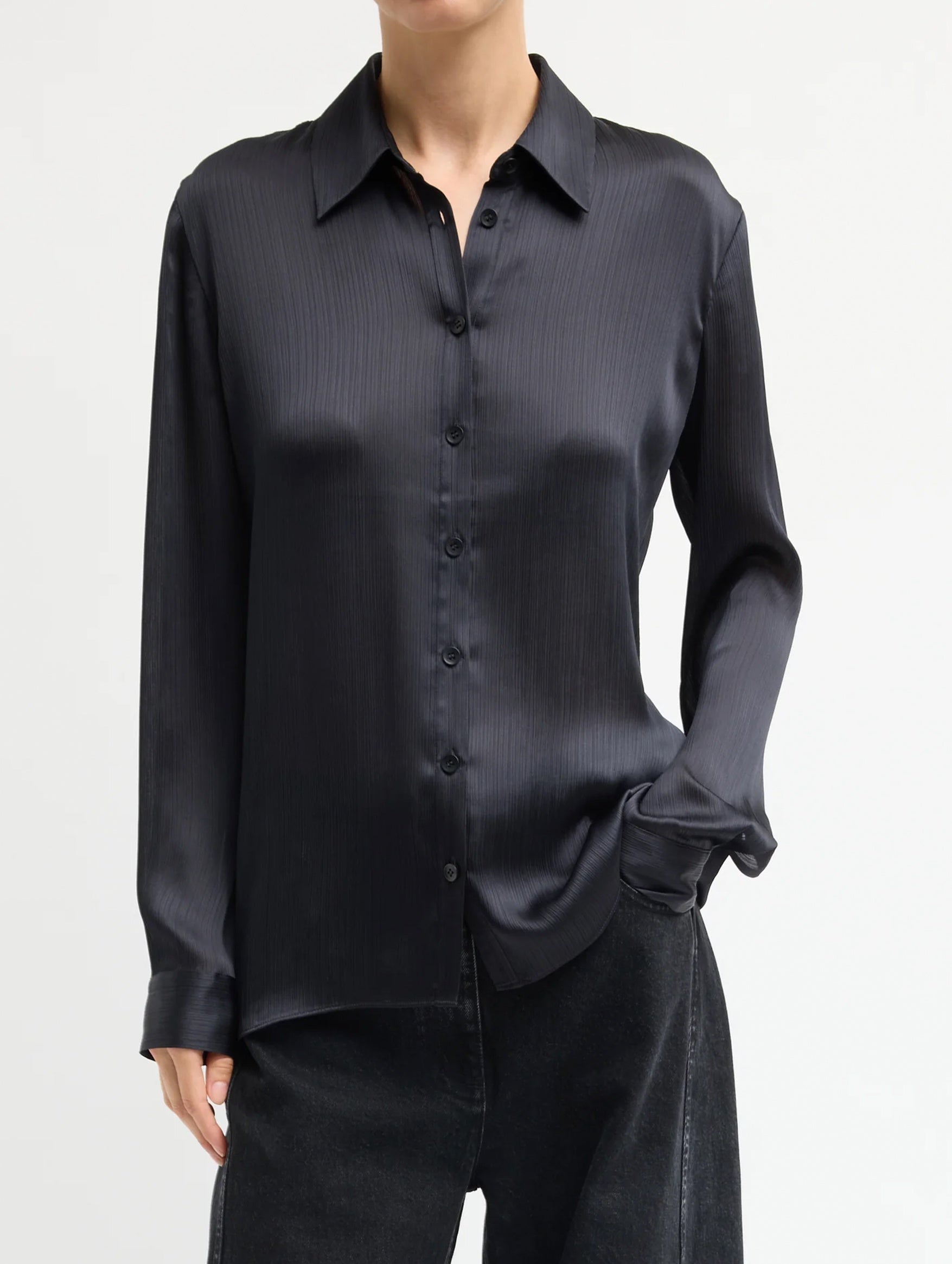 Matte Satin Plisse Slim Shirt in Navy