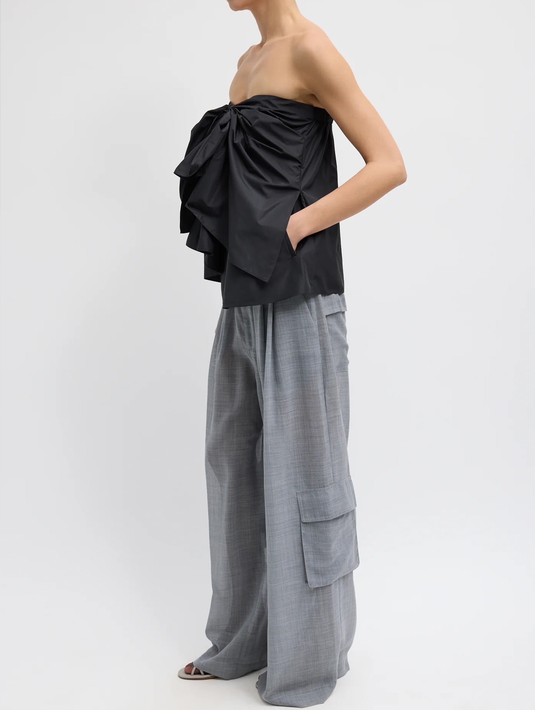 Italian Sporty Nylon Strapless Top in Black