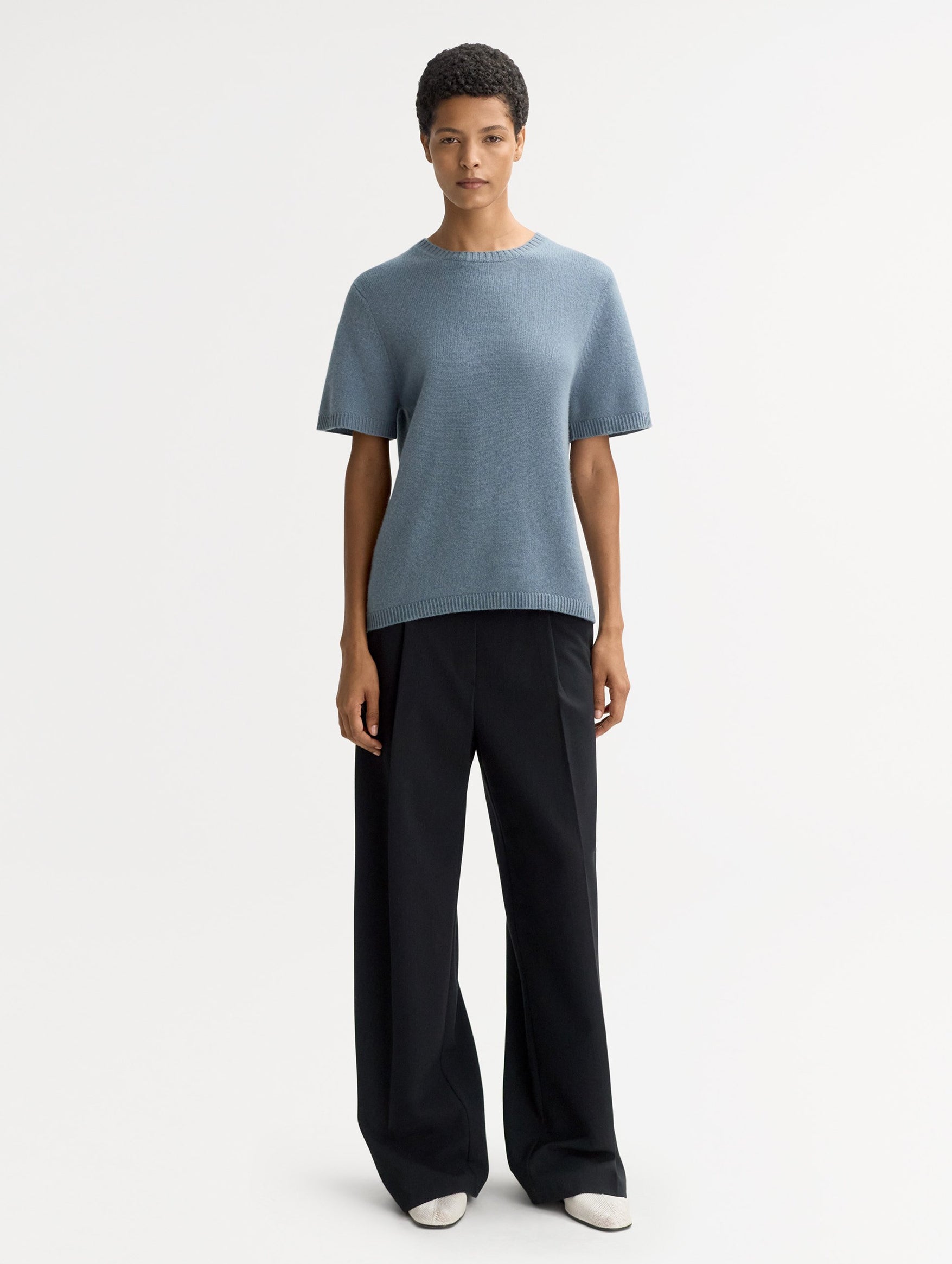 Oversized Cashmere T-Shirt in Retro Blue