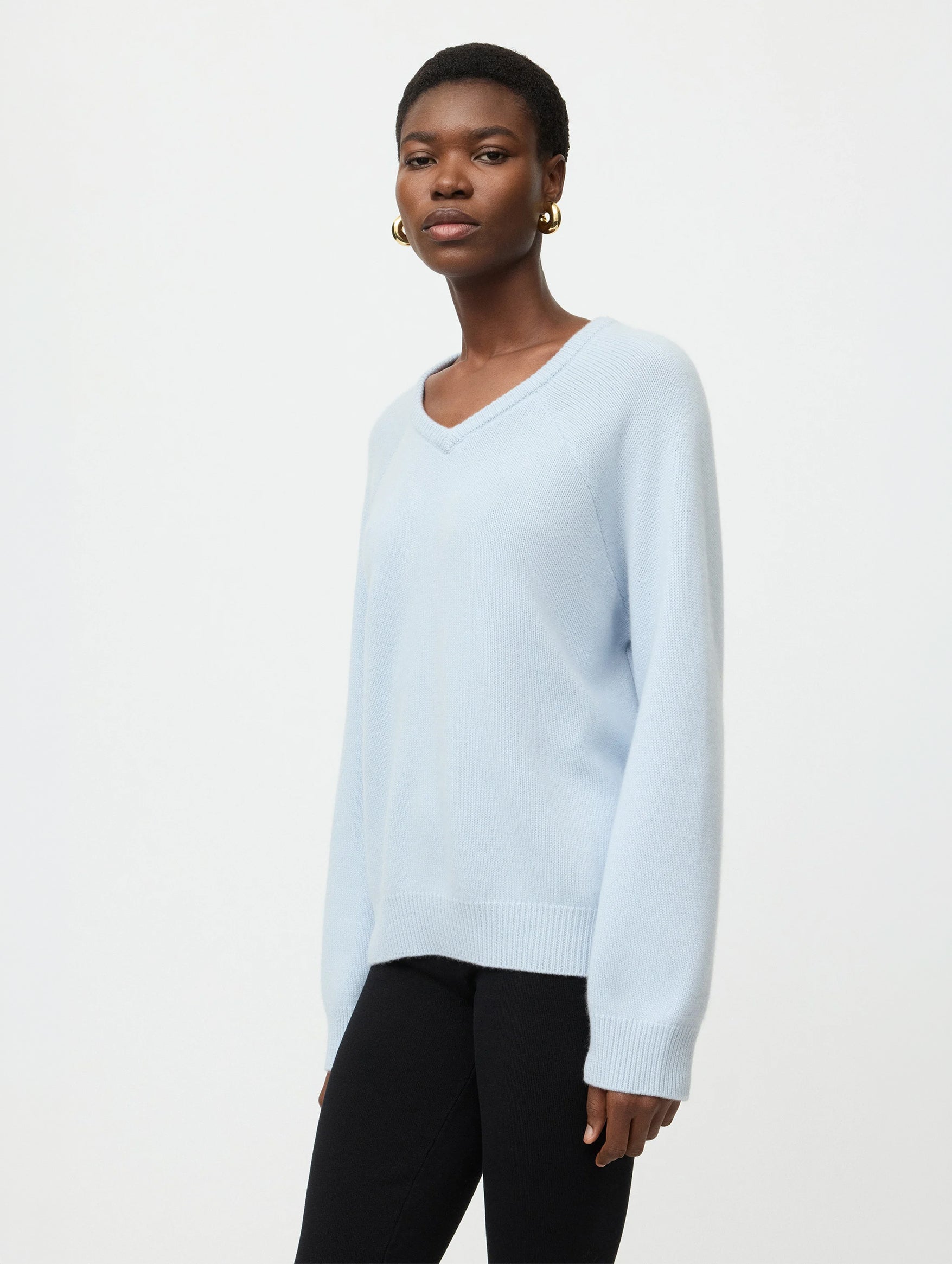 Oversized V-Neck in Ice Blue