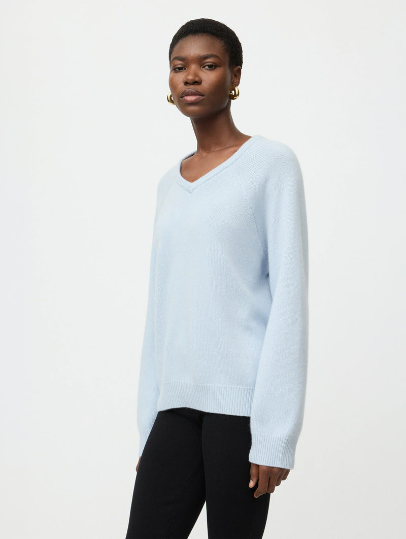 Oversized V-Neck in Ice Blue