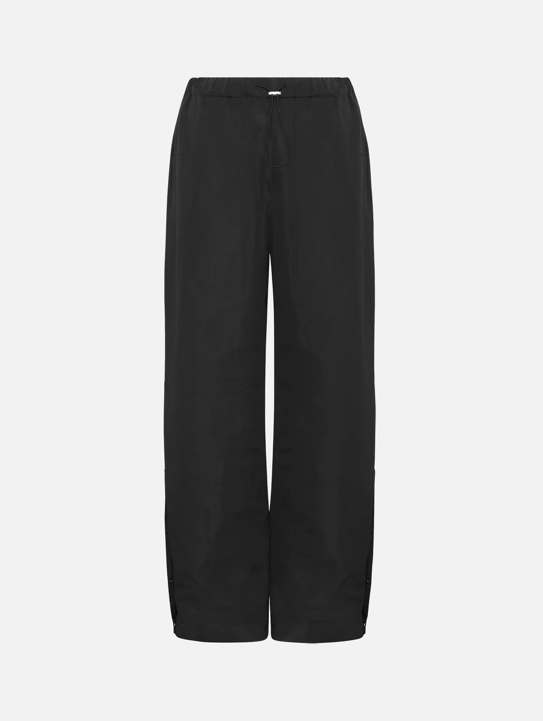 Parachute Pant in Black