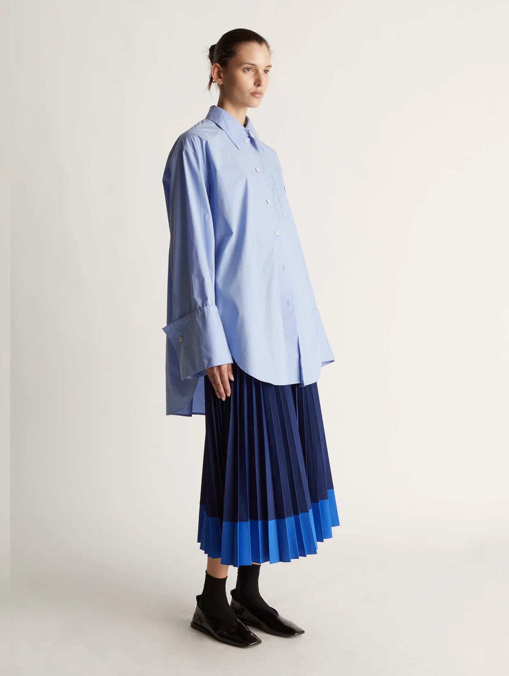 Peyton Pleated Skirt in Blue