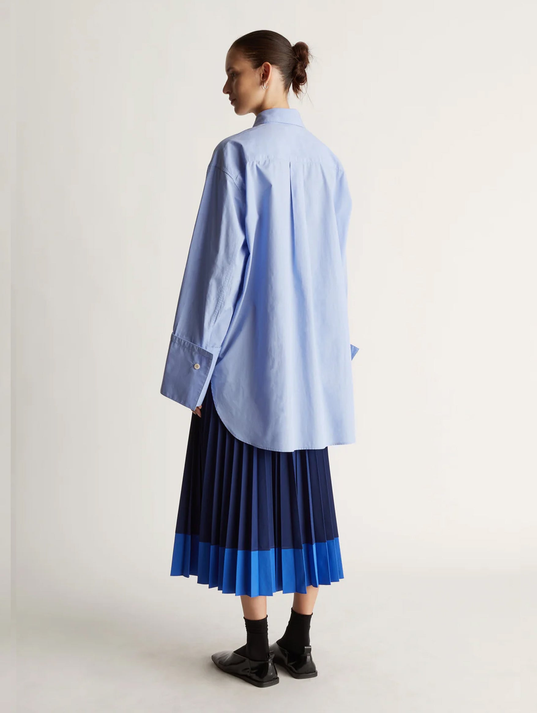 Peyton Pleated Skirt in Blue