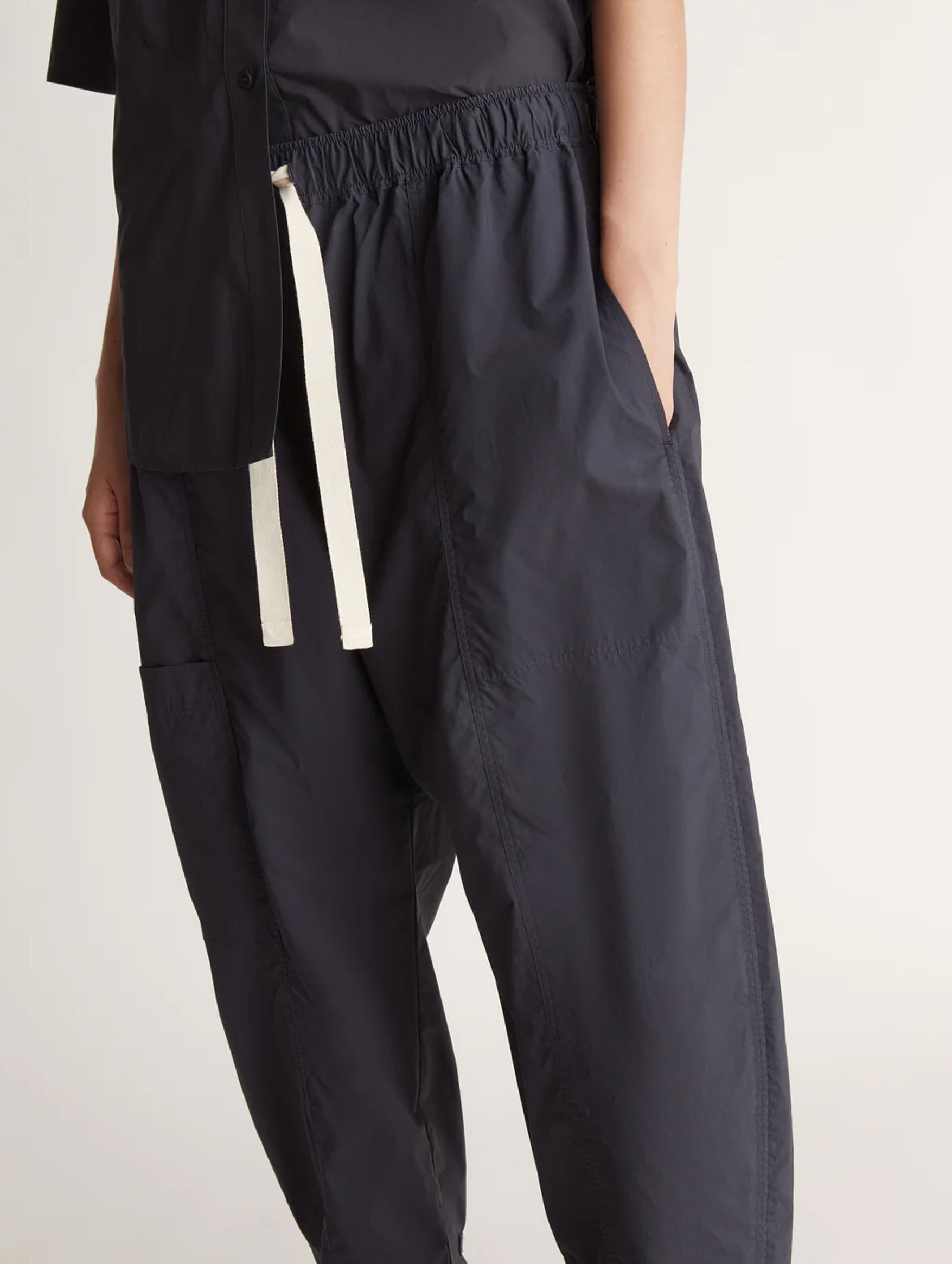 LM Poplin Pant in Navy