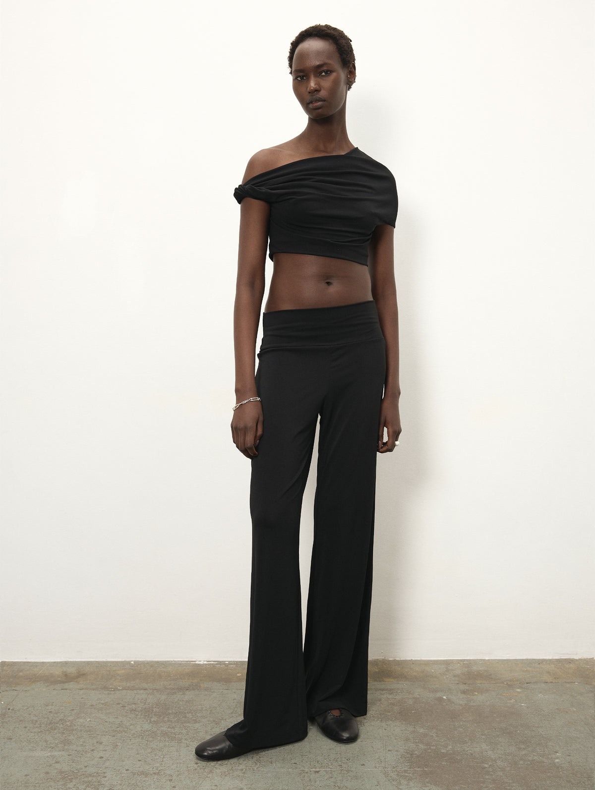 Quincy Trackpant in Black