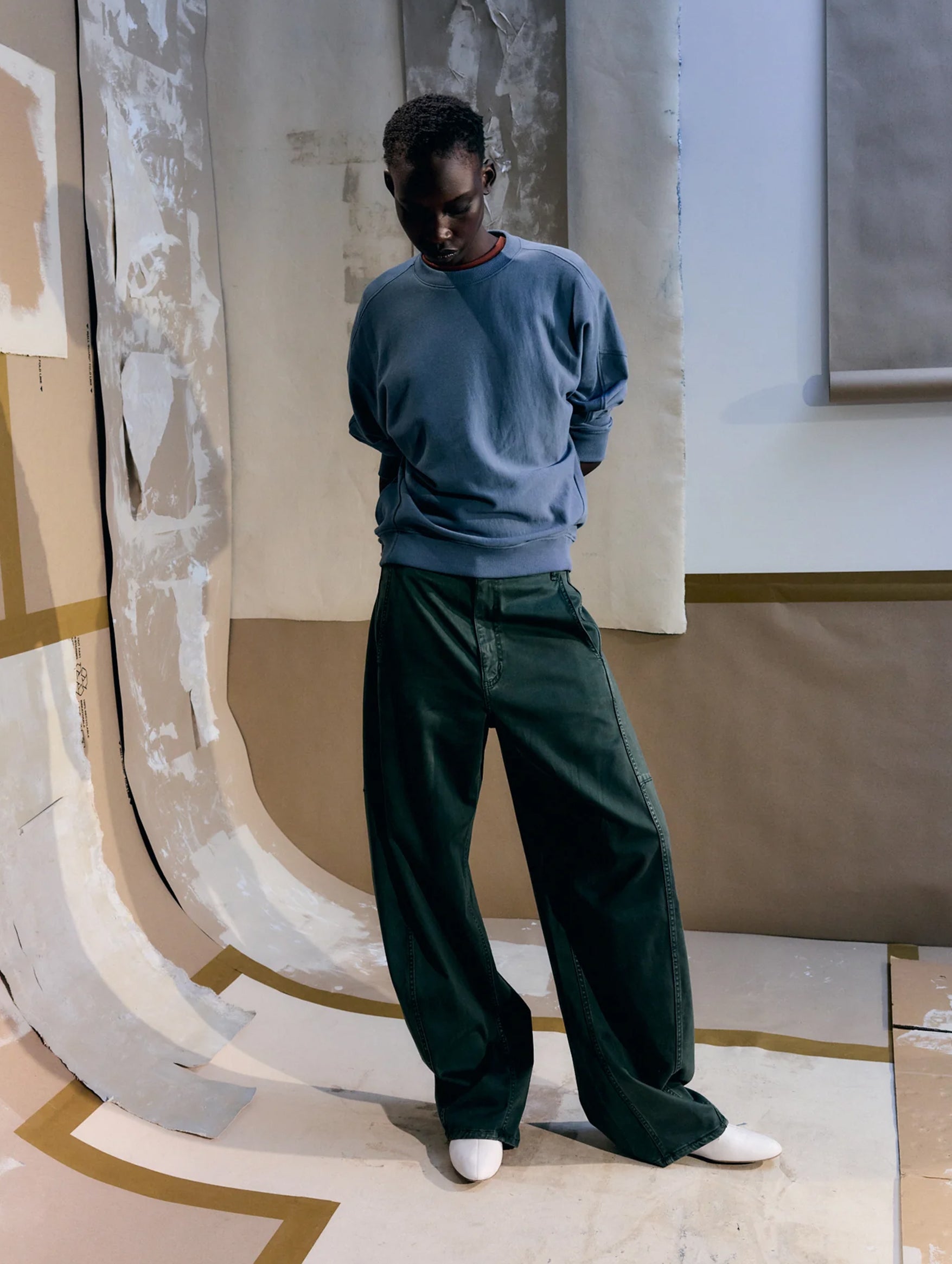 Reactive Garment Dyed Stretch Twill Sid Pant  (Short) in Army Green