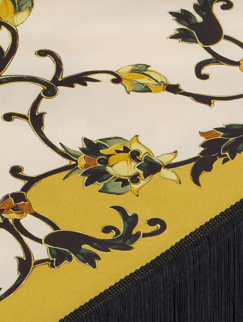 Reversible Fringe Foulard 90 in Buttercup Placée