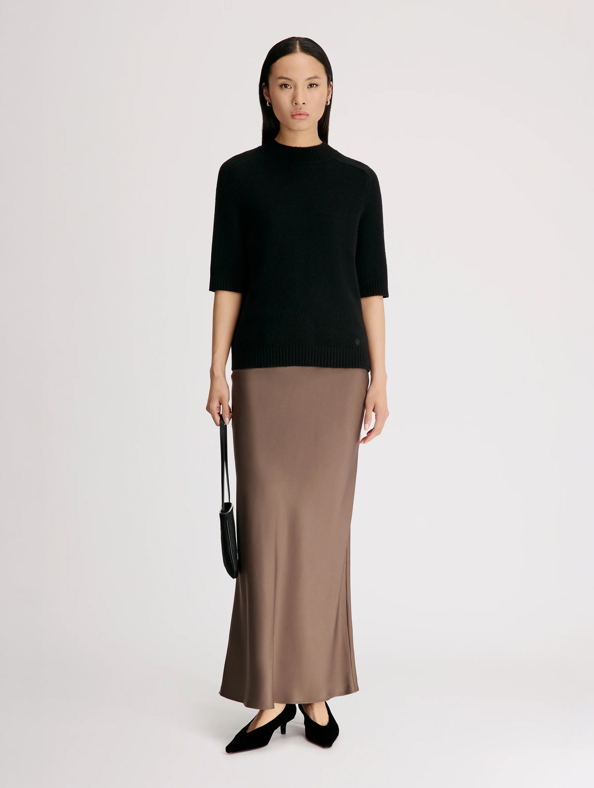 Ruth Short Saddle-Sleeve Top in Black