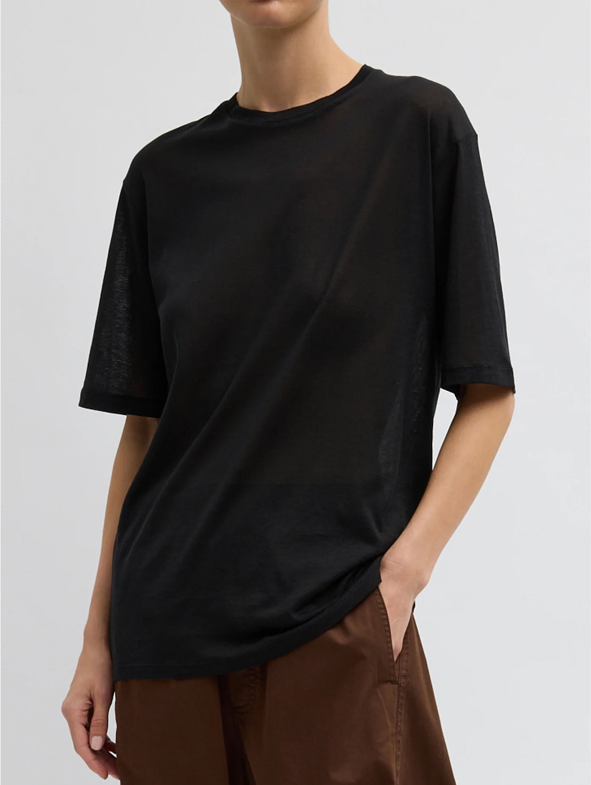 Sheer Crepe Knit Unisex T in Black