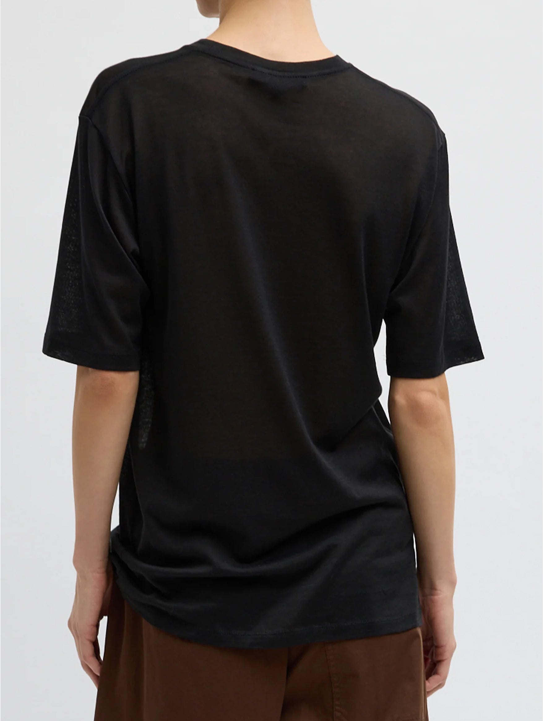 Sheer Crepe Knit Unisex T in Black