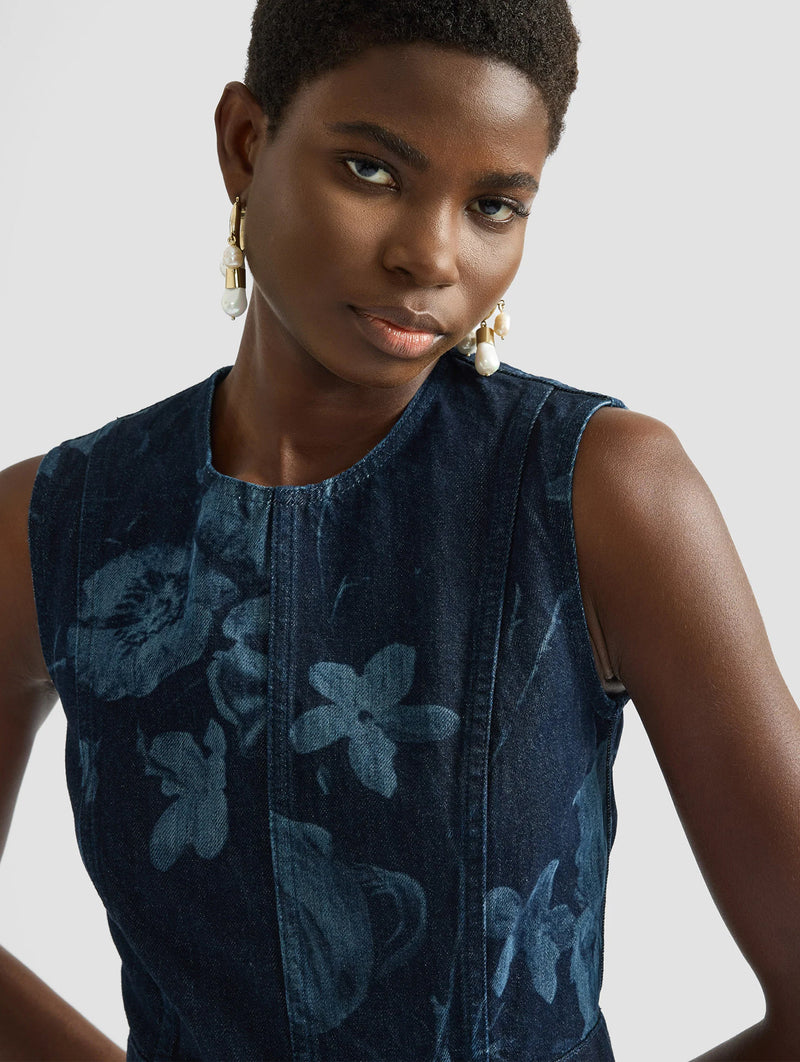 Sleeveless Fluted Midi Dress in Dutch Flower Painting Indigo