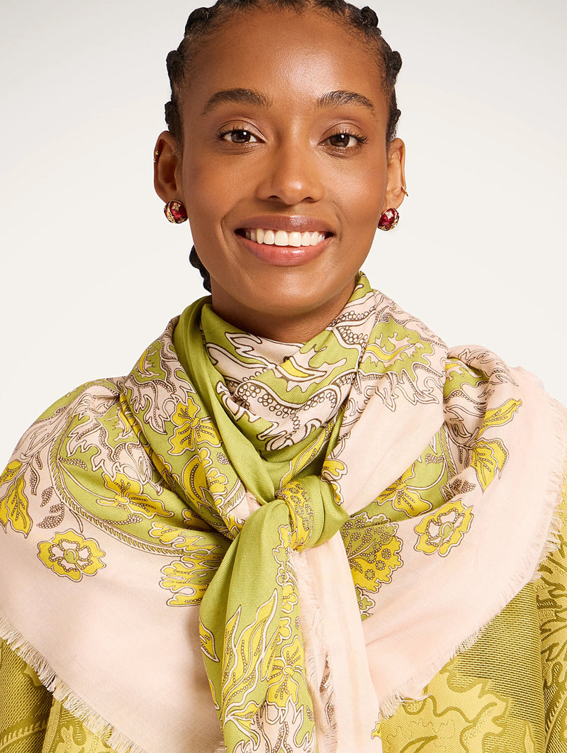 Foulard 140 in Swathe Placée Pink