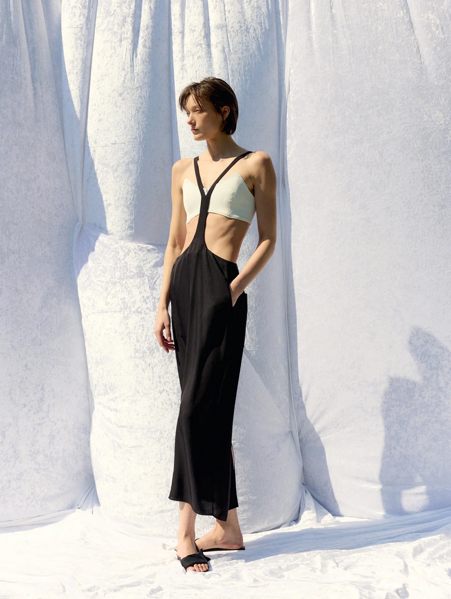 Summer Acetate Crinkle Overall Skirt in Black
