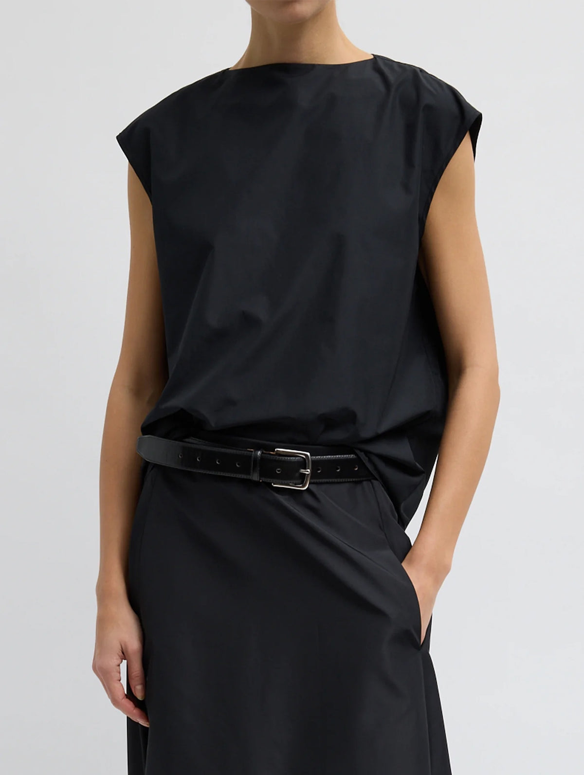 Summer Nylon Sleeveless Cocoon Top in Black