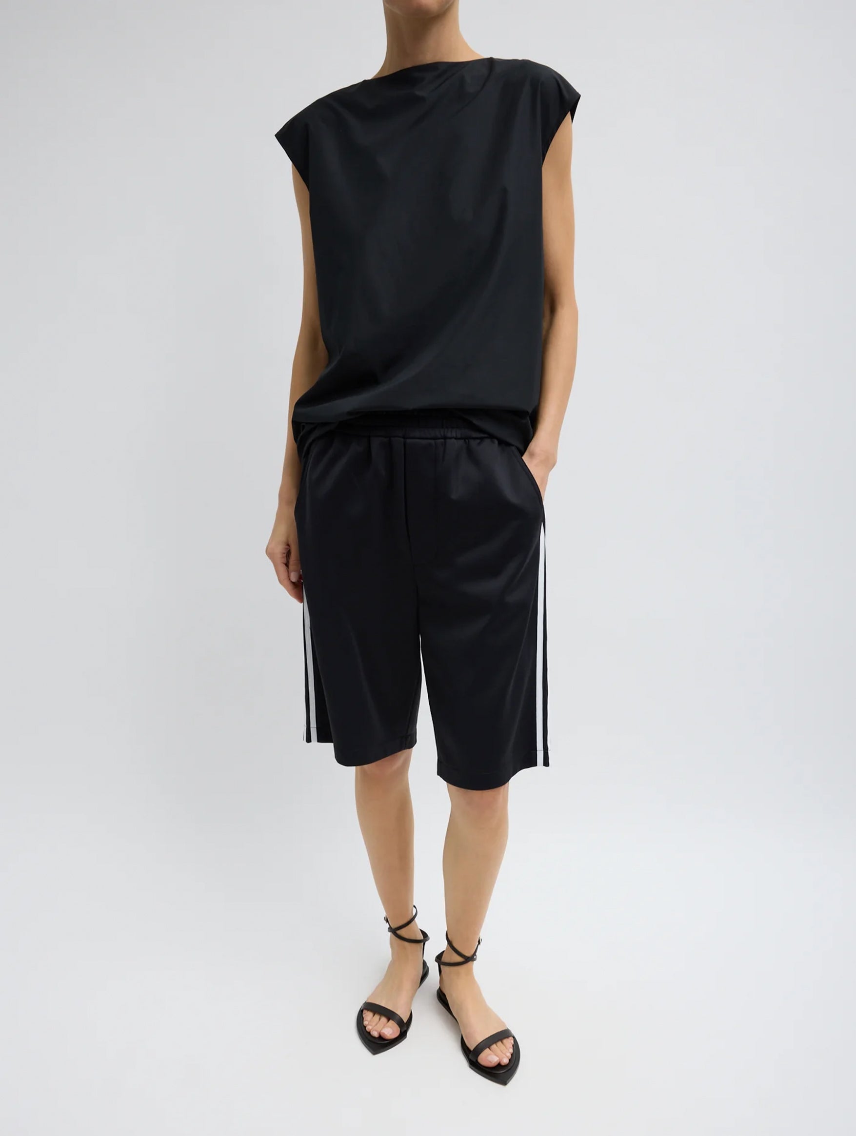 Summer Nylon Sleeveless Cocoon Top in Black