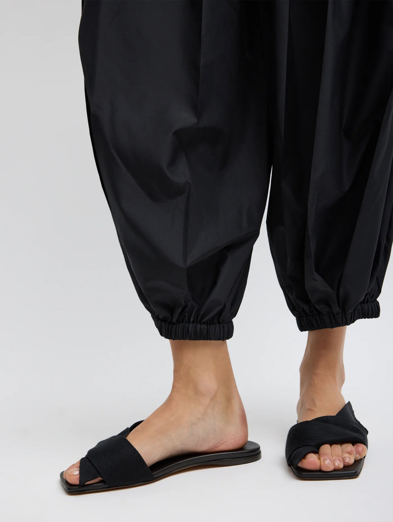 Summer Nylon Zeppelin Pant in Black