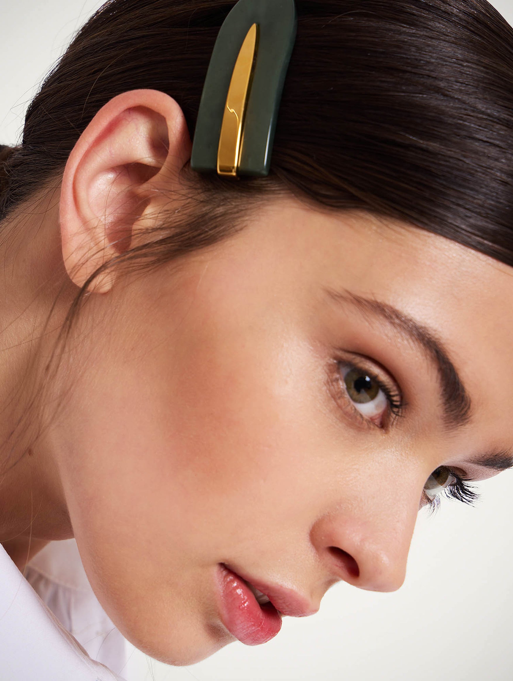Salon Clip in Green