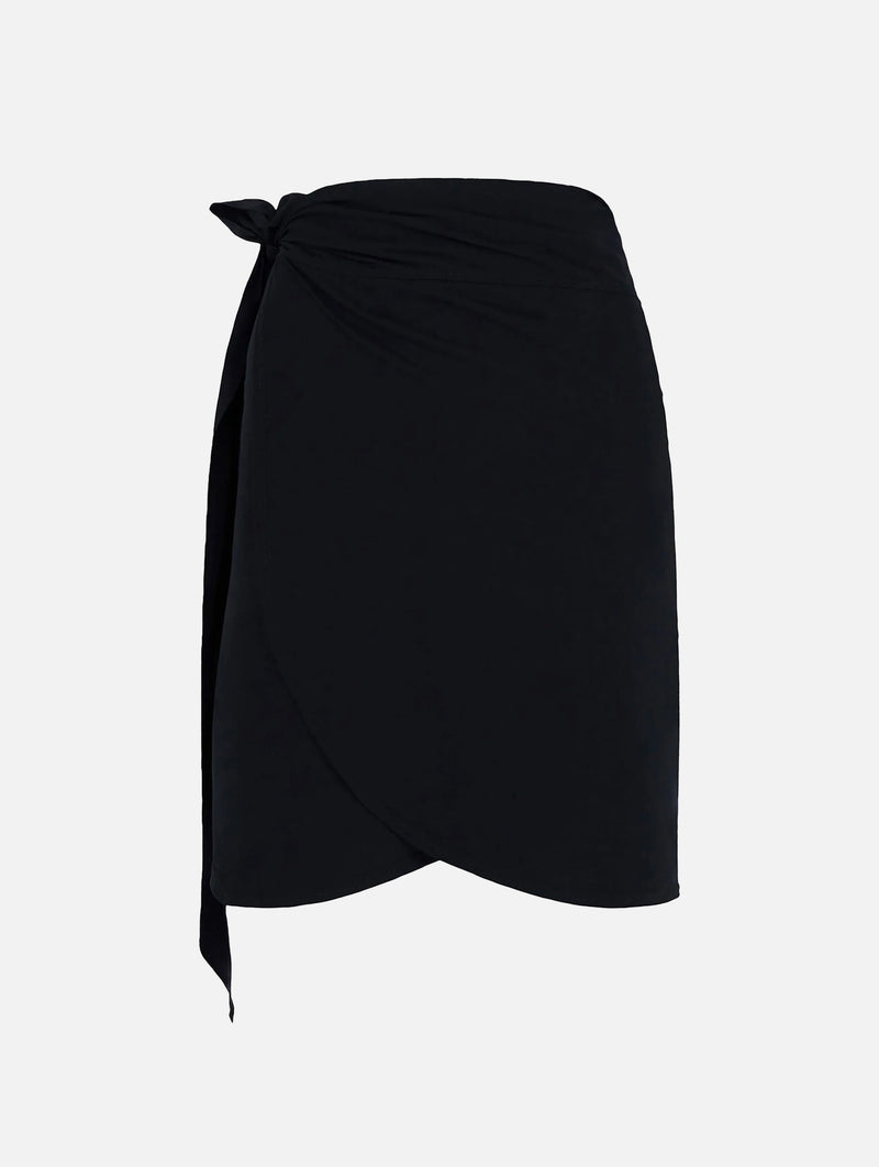 Short Sarong in Black