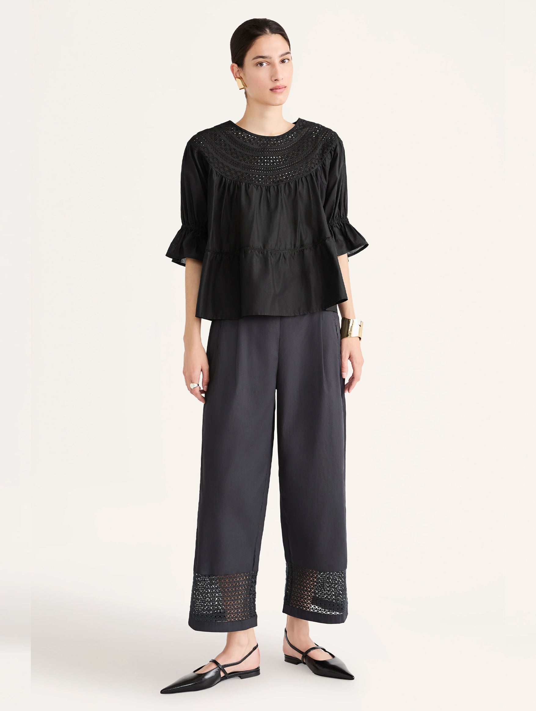 Sol Eyelet Top in Black