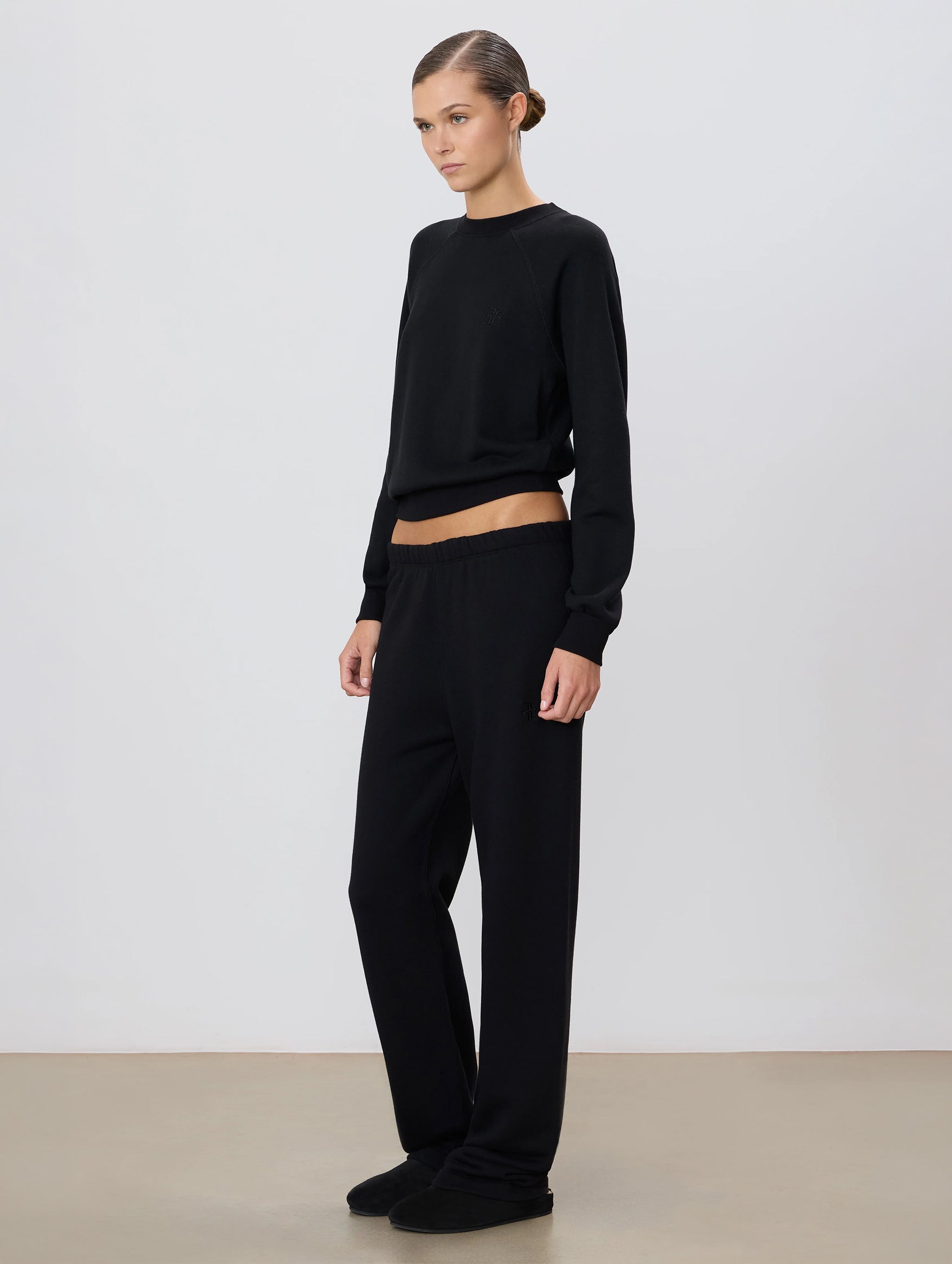 Straight Leg Sweatpant in Black
