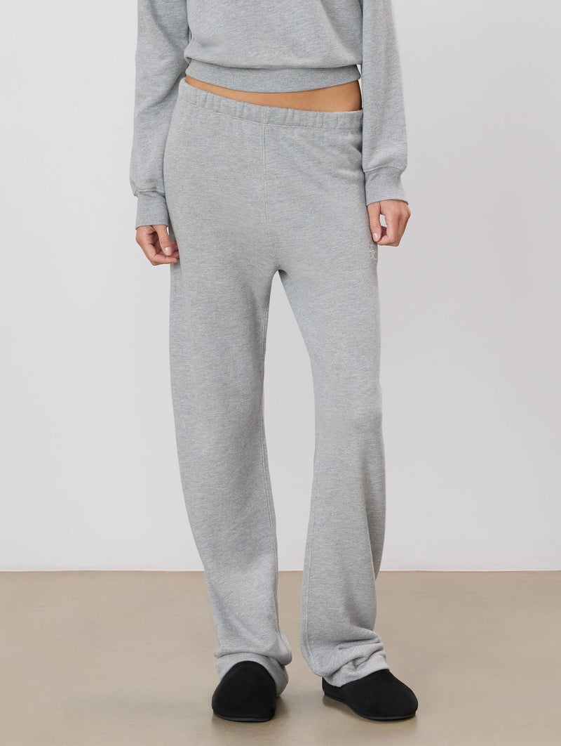 Straight Leg Sweatpant in Heather Grey