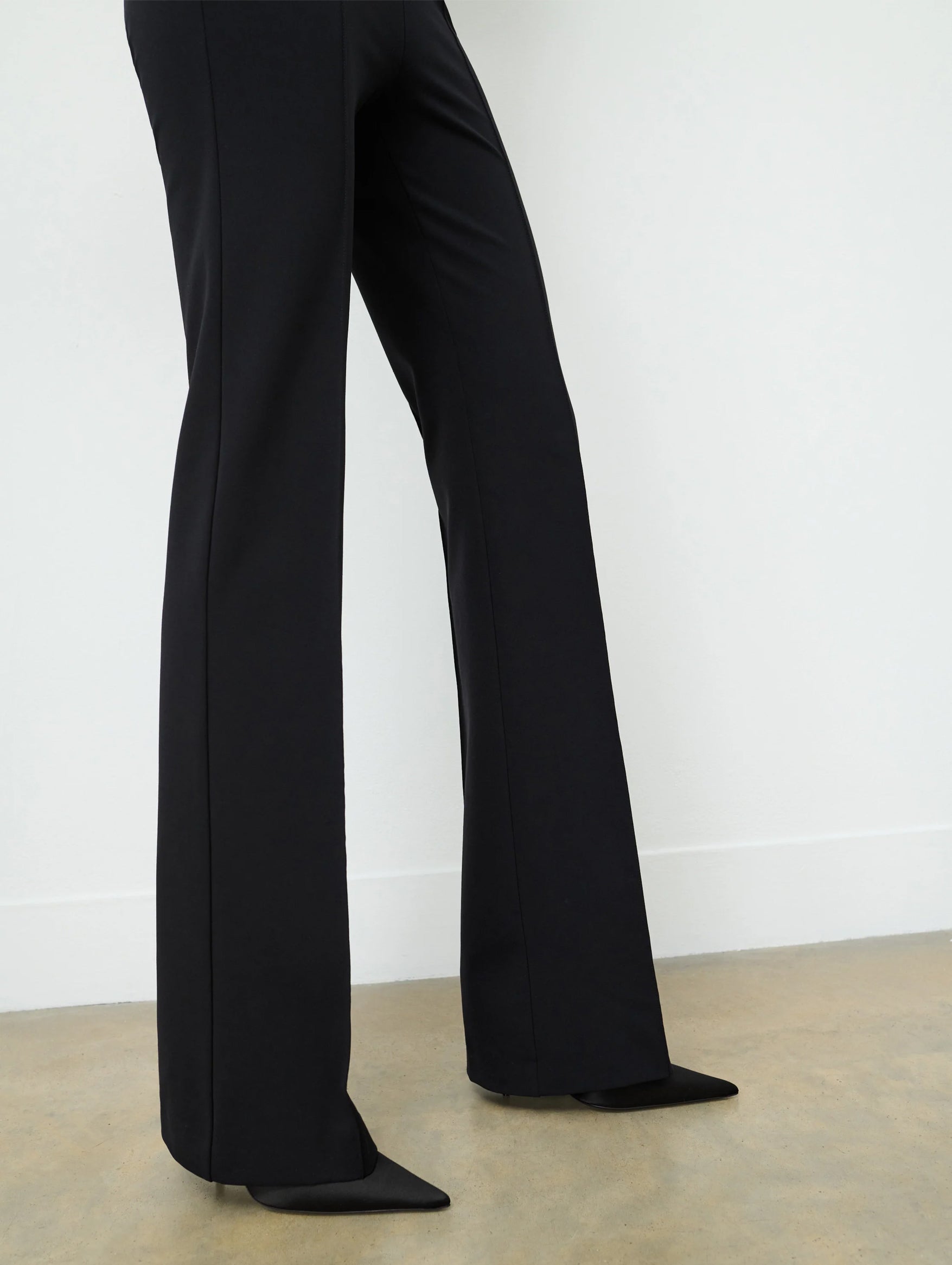 RHW Stretch Trouser in Black