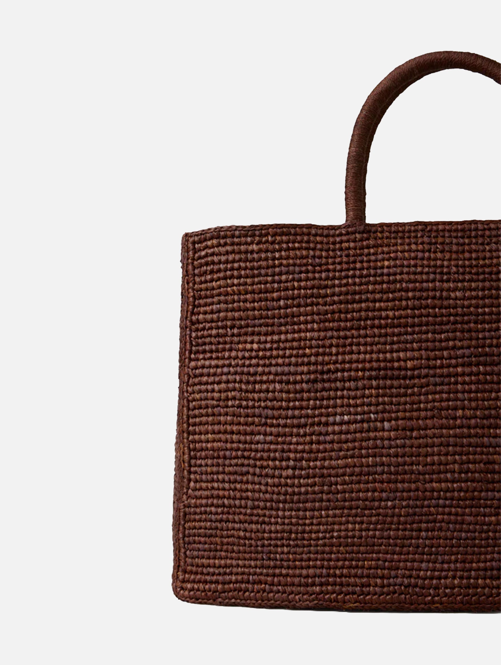 The Charlotte Raffia Bag Large in Chestnut Brown