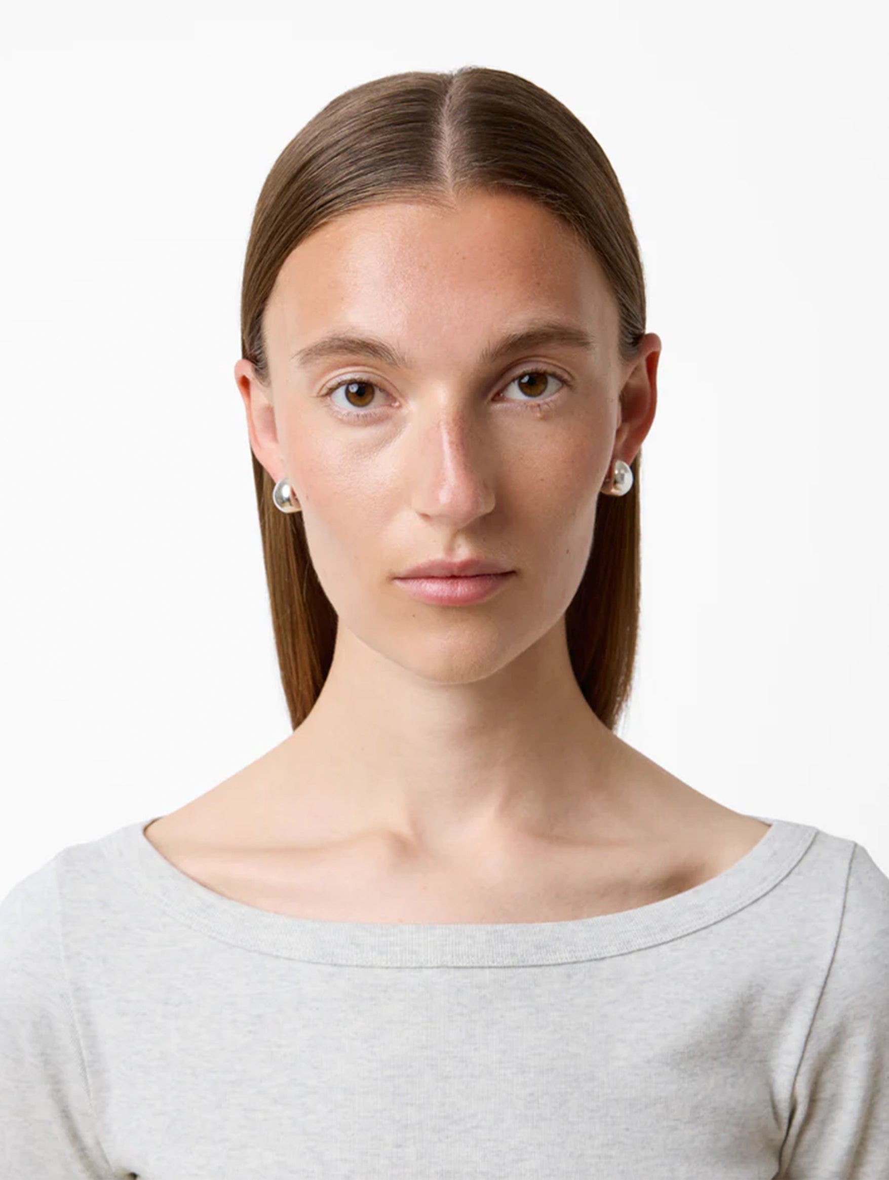 The Violet Earrings in Silver