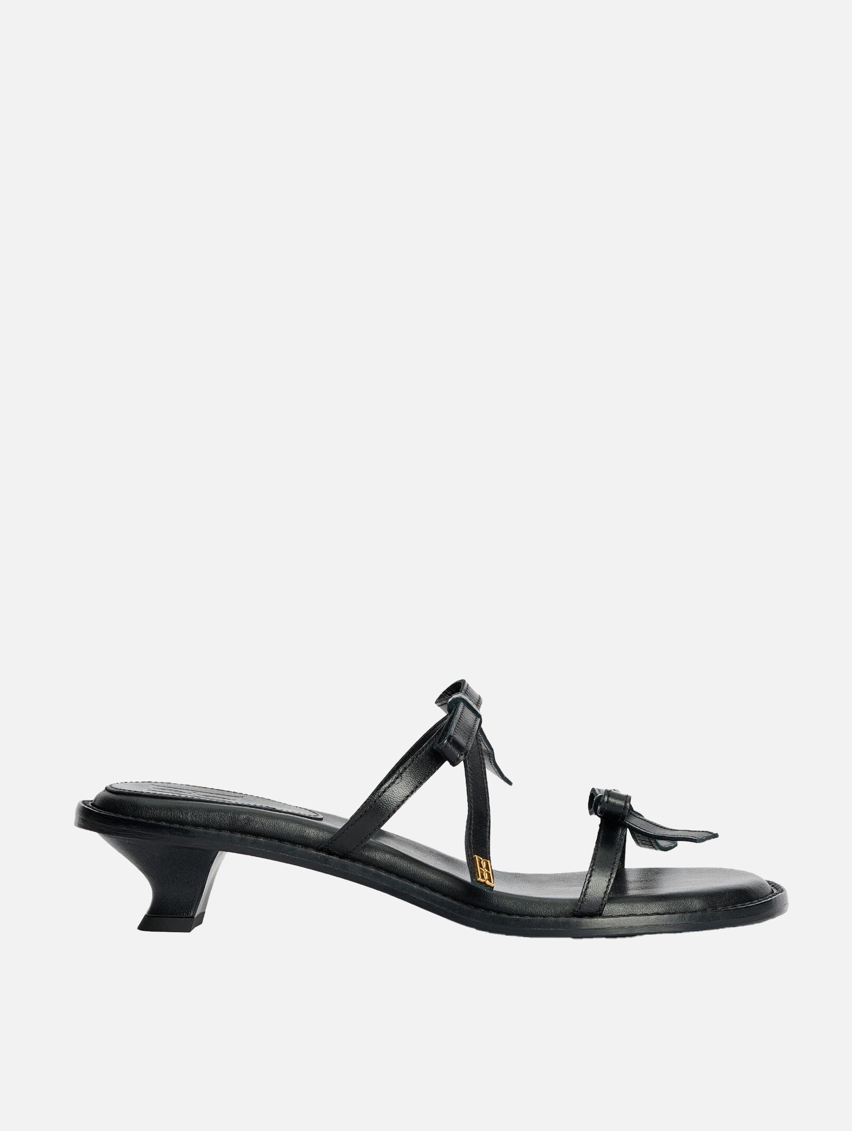 Tianno Leather Sandals in Black