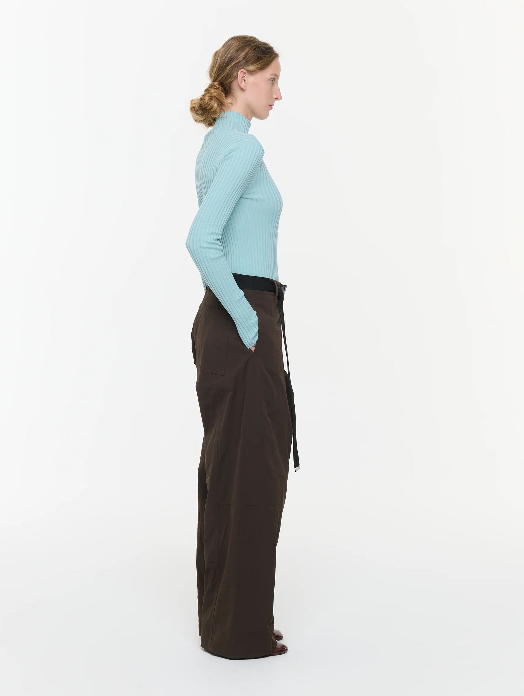 Trousers in Dark Brown