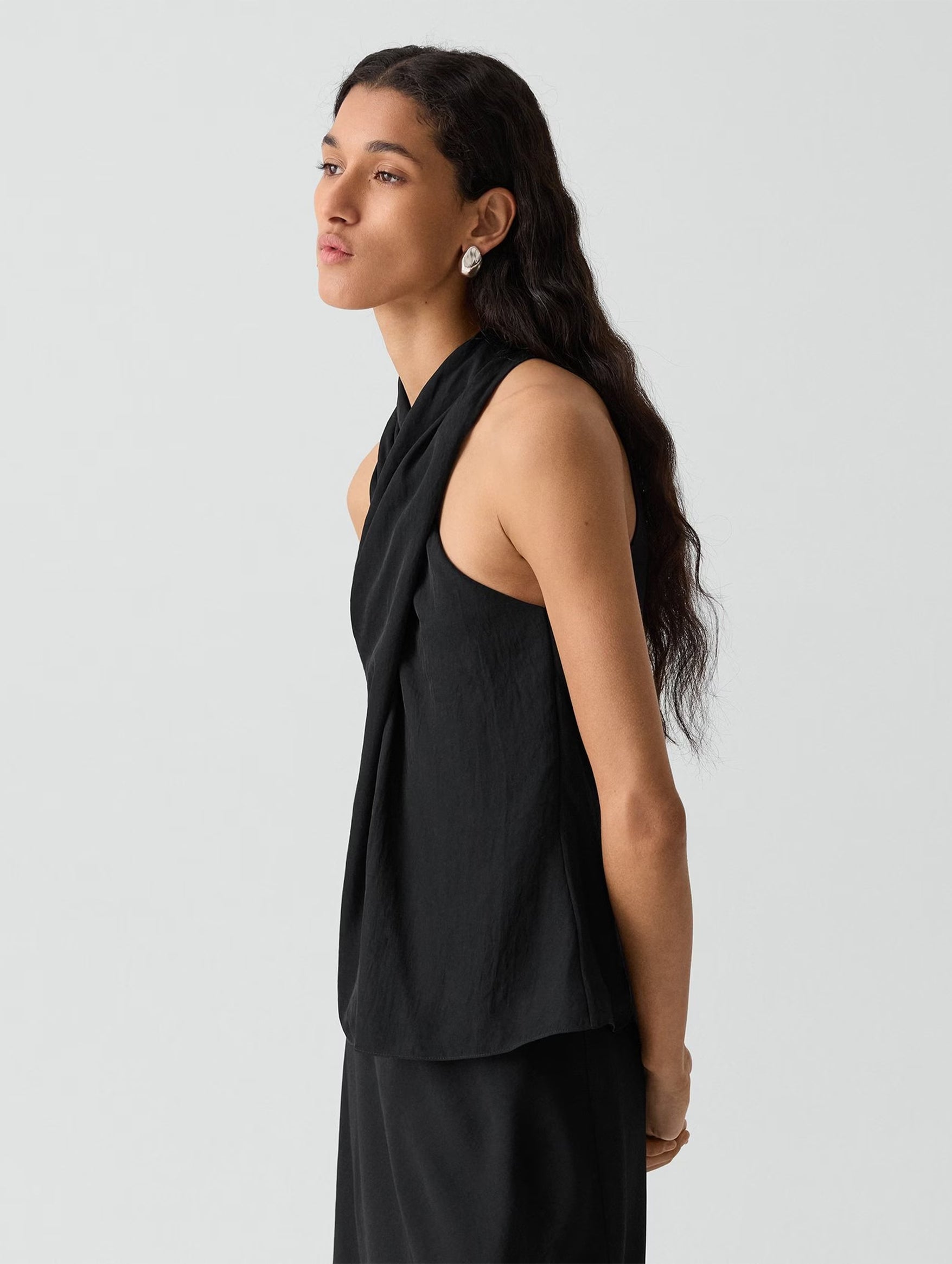 Twisted Halter Top in Black