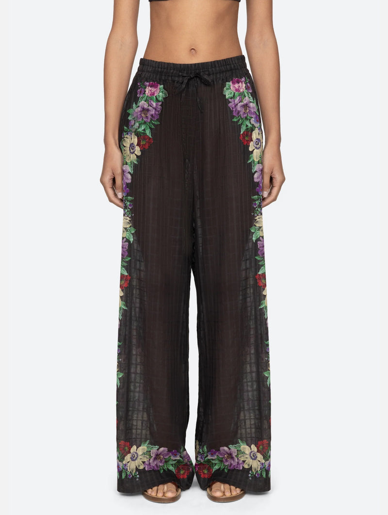 Viktoria Pant in Black