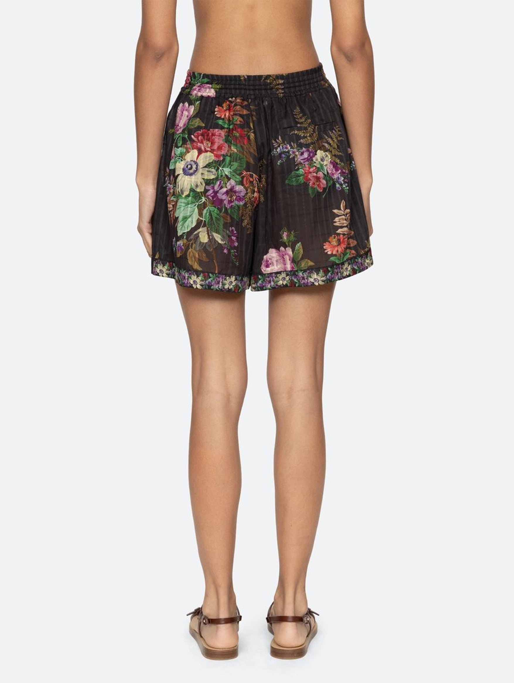 Viktoria Short in Black