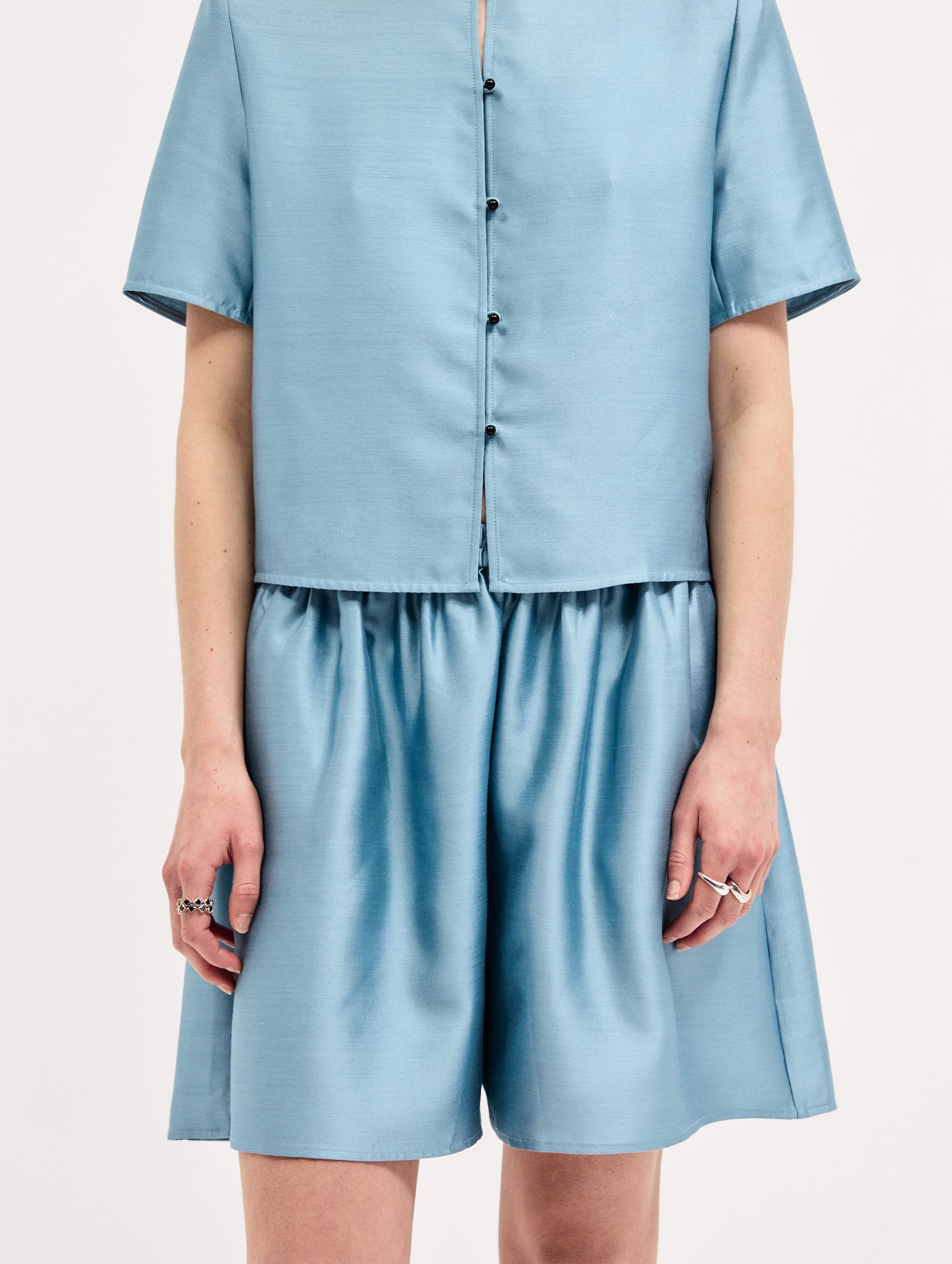 Voluminous Short in Topaz