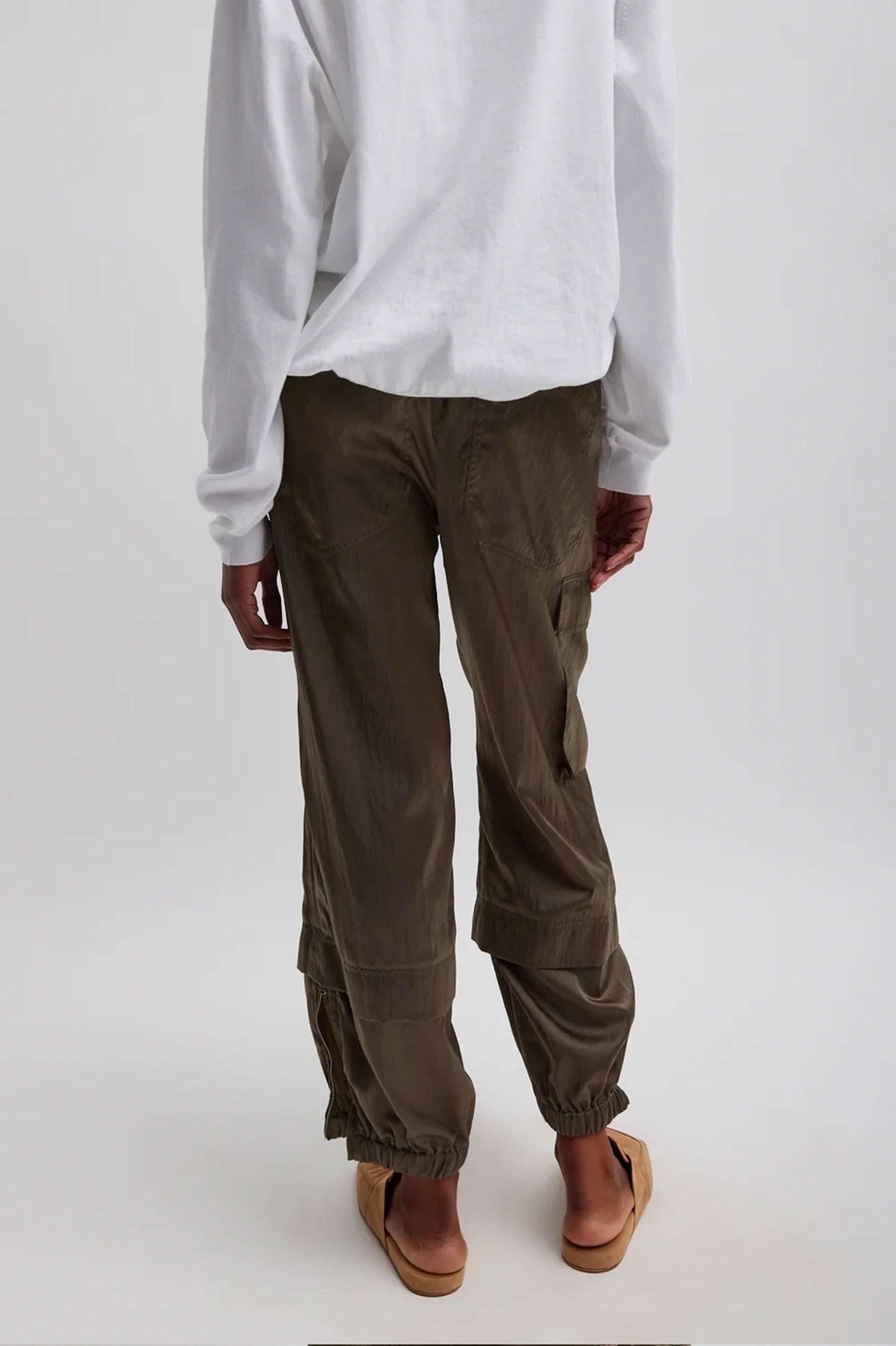 Shiny Nylon Wilt Jogger in Dune - Regular