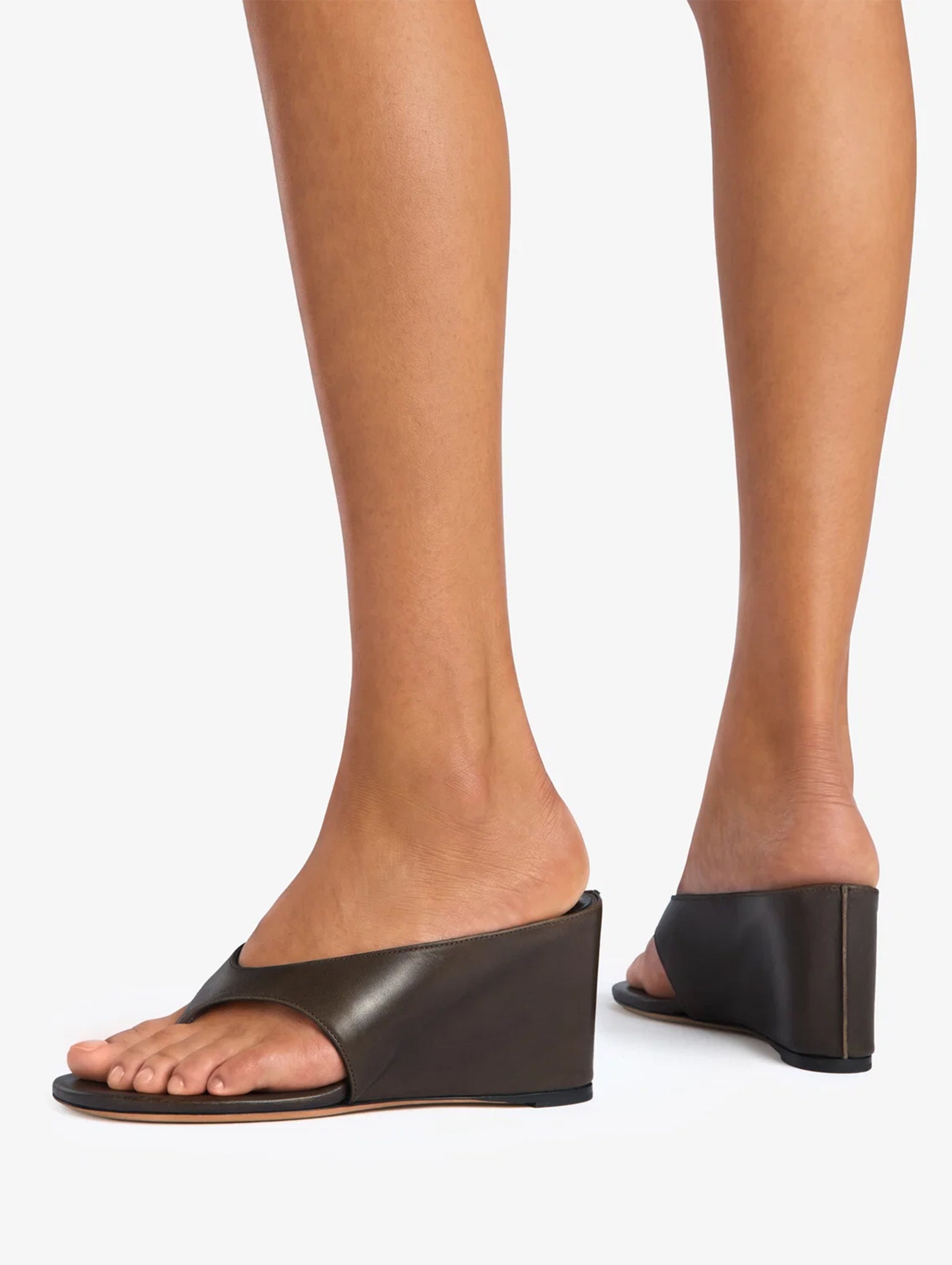 Yaga Wedge Sandal in Mocha